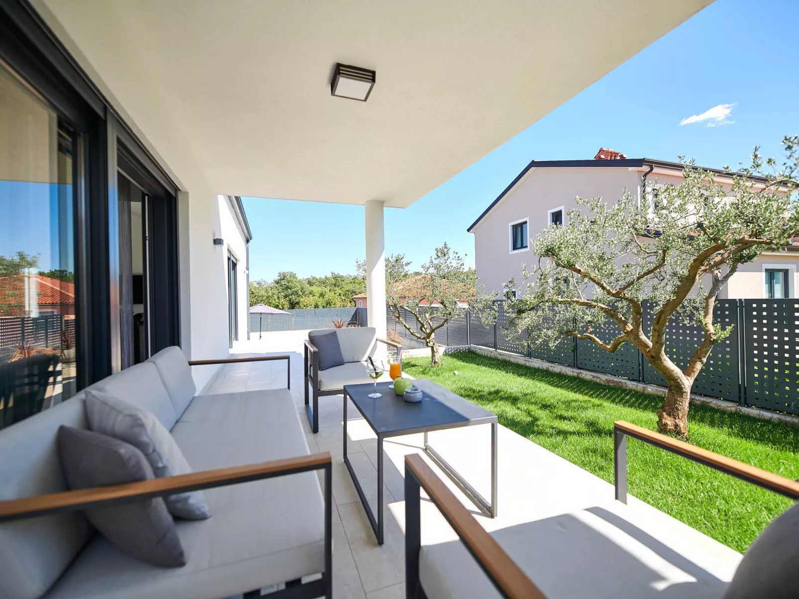 Villa Dolcea - Binnen