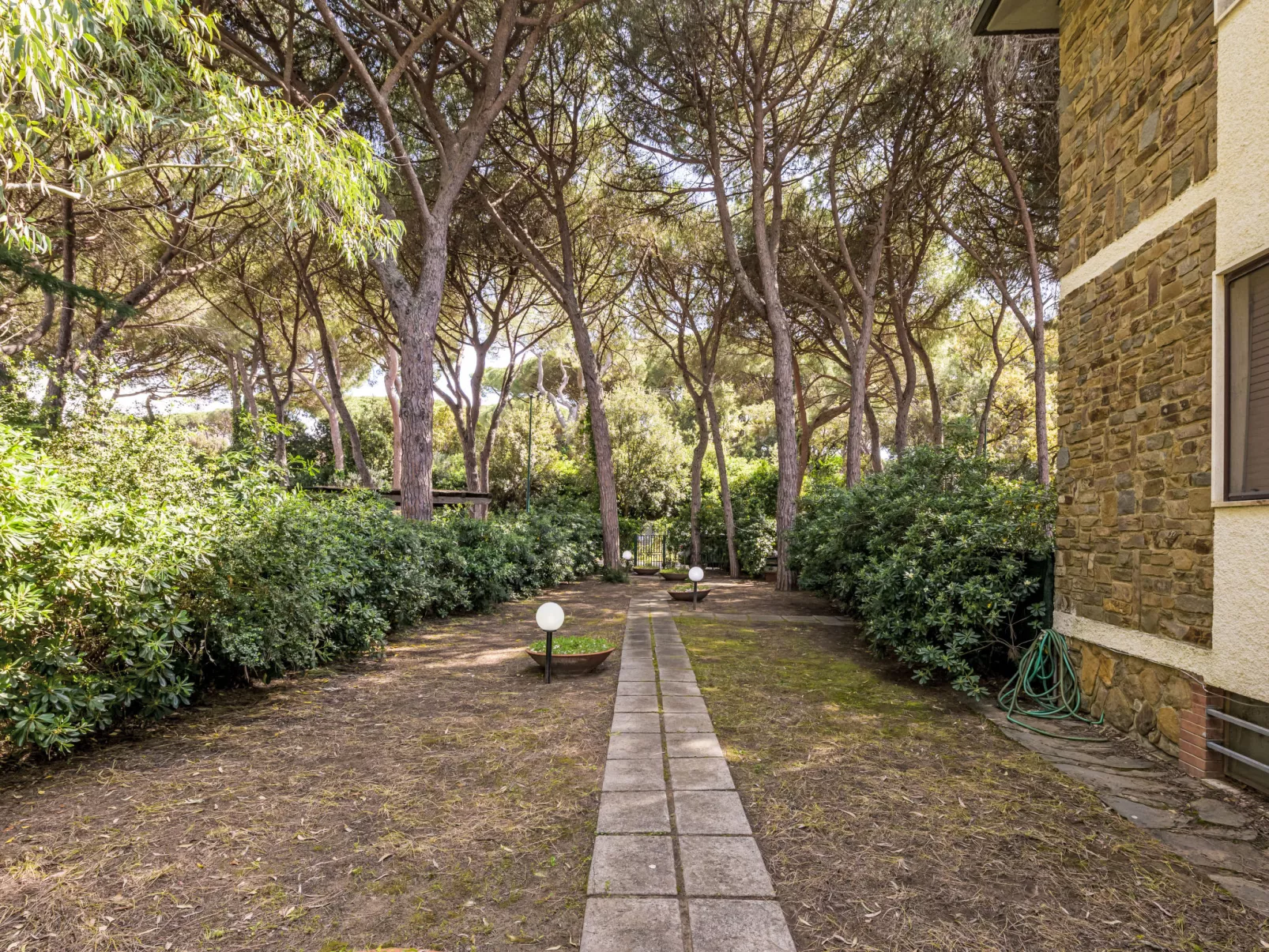 Il giardino alle Rocchette - Buiten