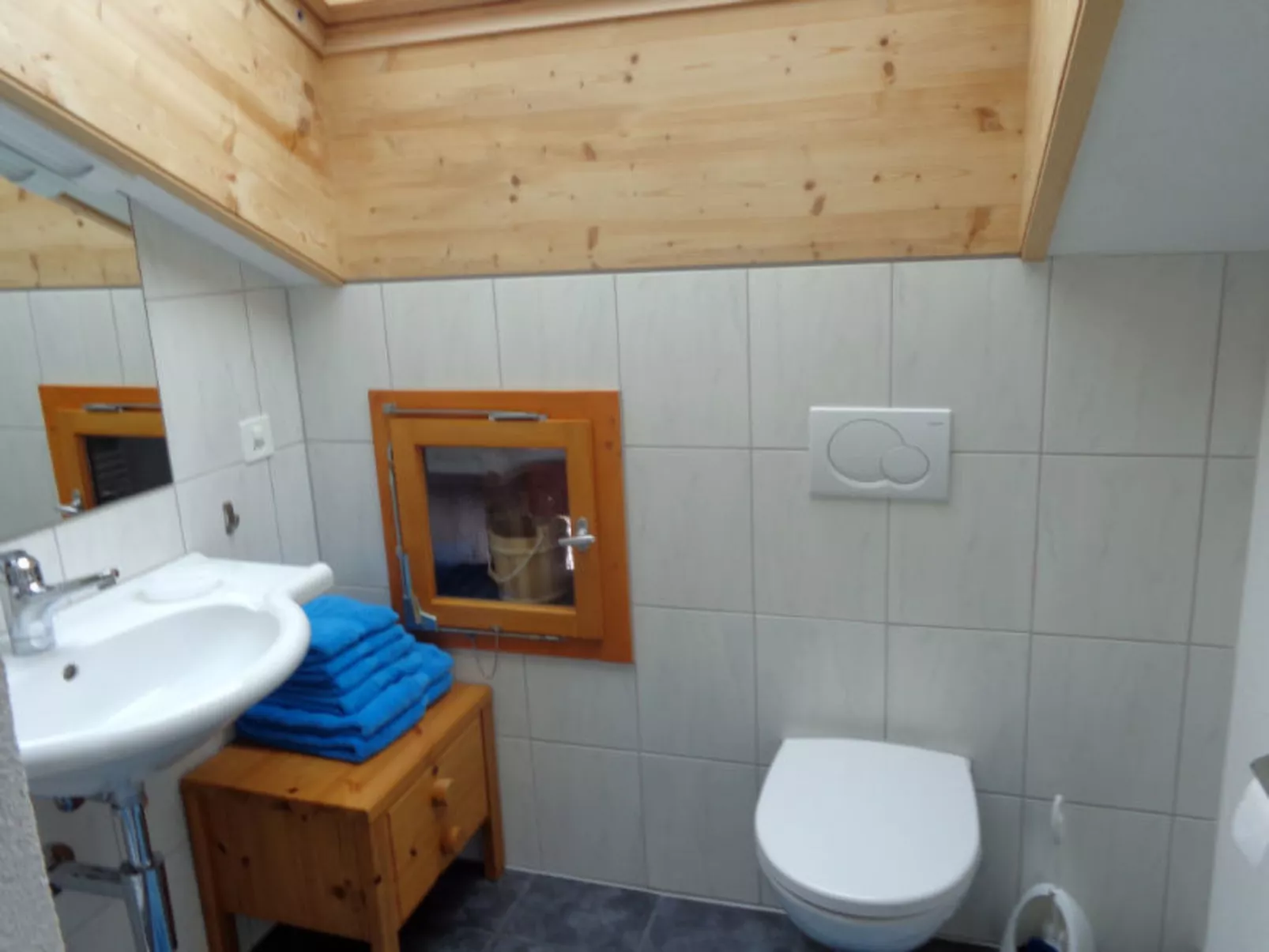 Casanova, Obersaxen-Friggahüs, (Obersaxen). - Binnen