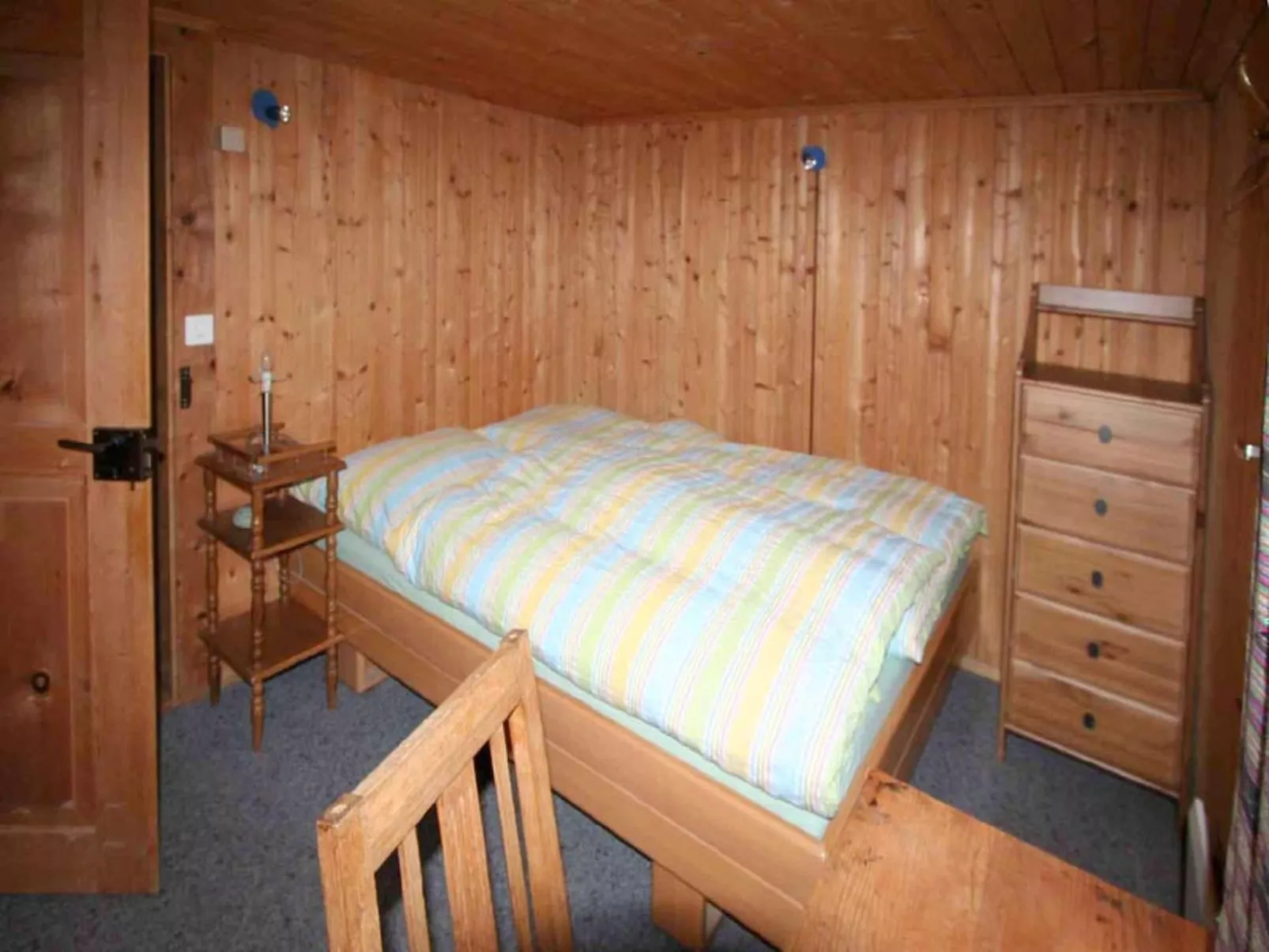 Ambach79, (Avers). - Binnen