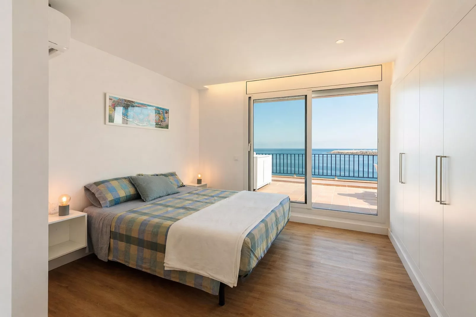 L’Escala Costa Brava Pool Duplex Apartment - Slaapkamer