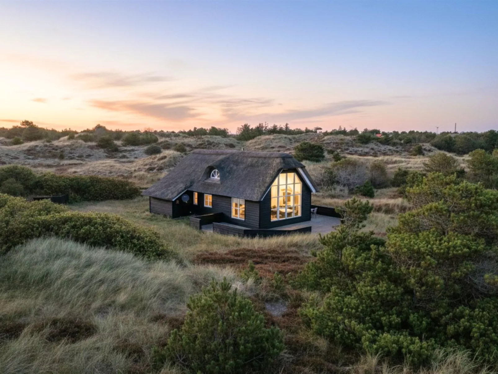 "Yanne" - 550m from the sea - Buiten