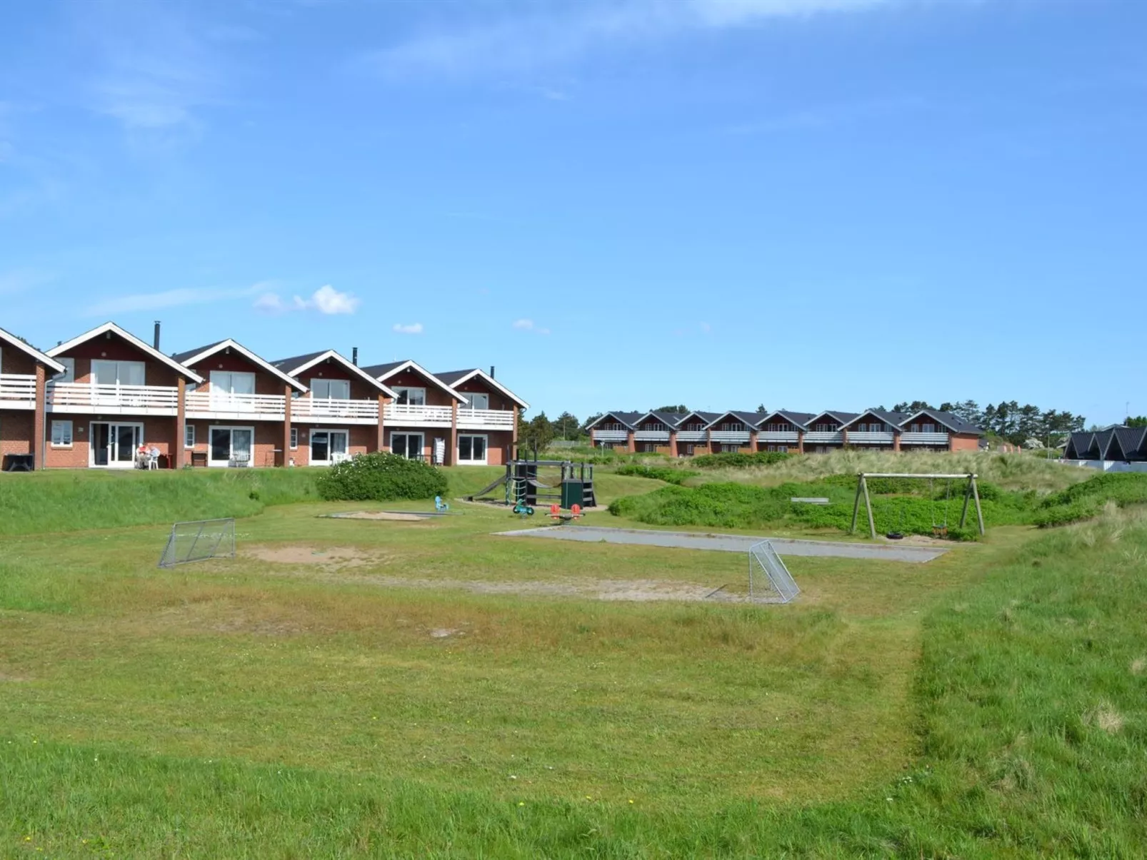 "Gertruda" - 2.3km from the sea - Buiten