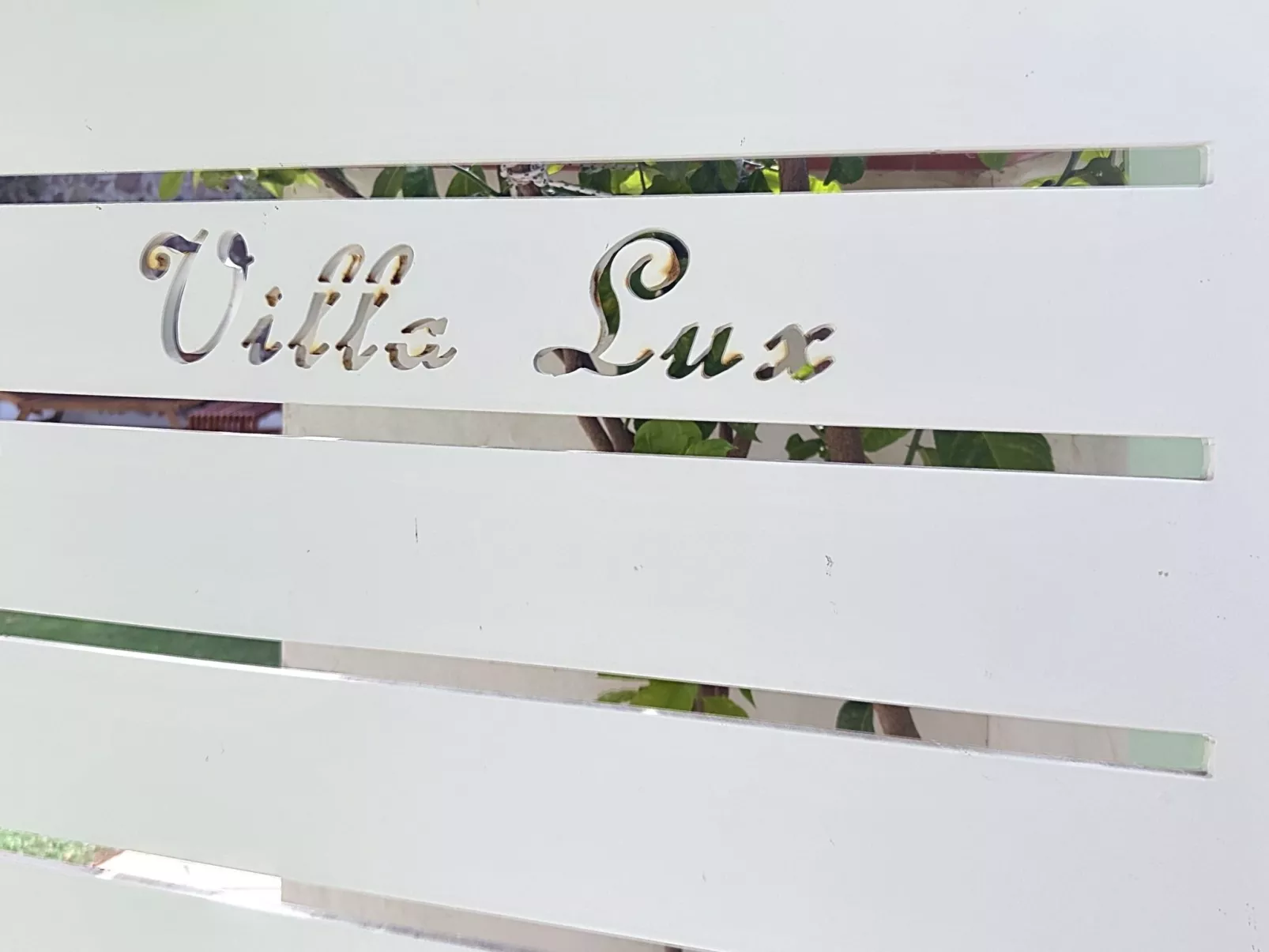 Lux - Buiten