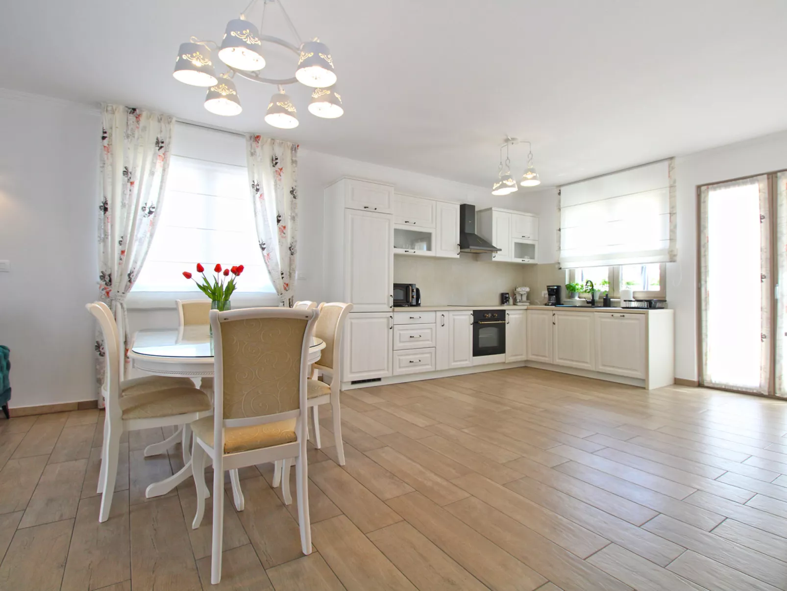 House 2173 - Binnen