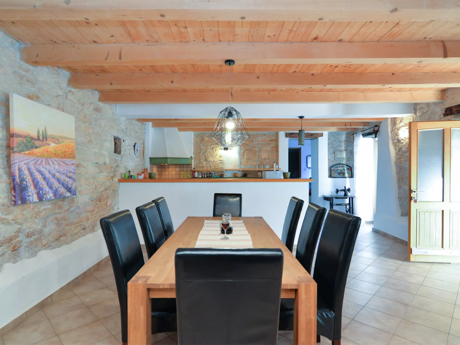 House 704 - Binnen