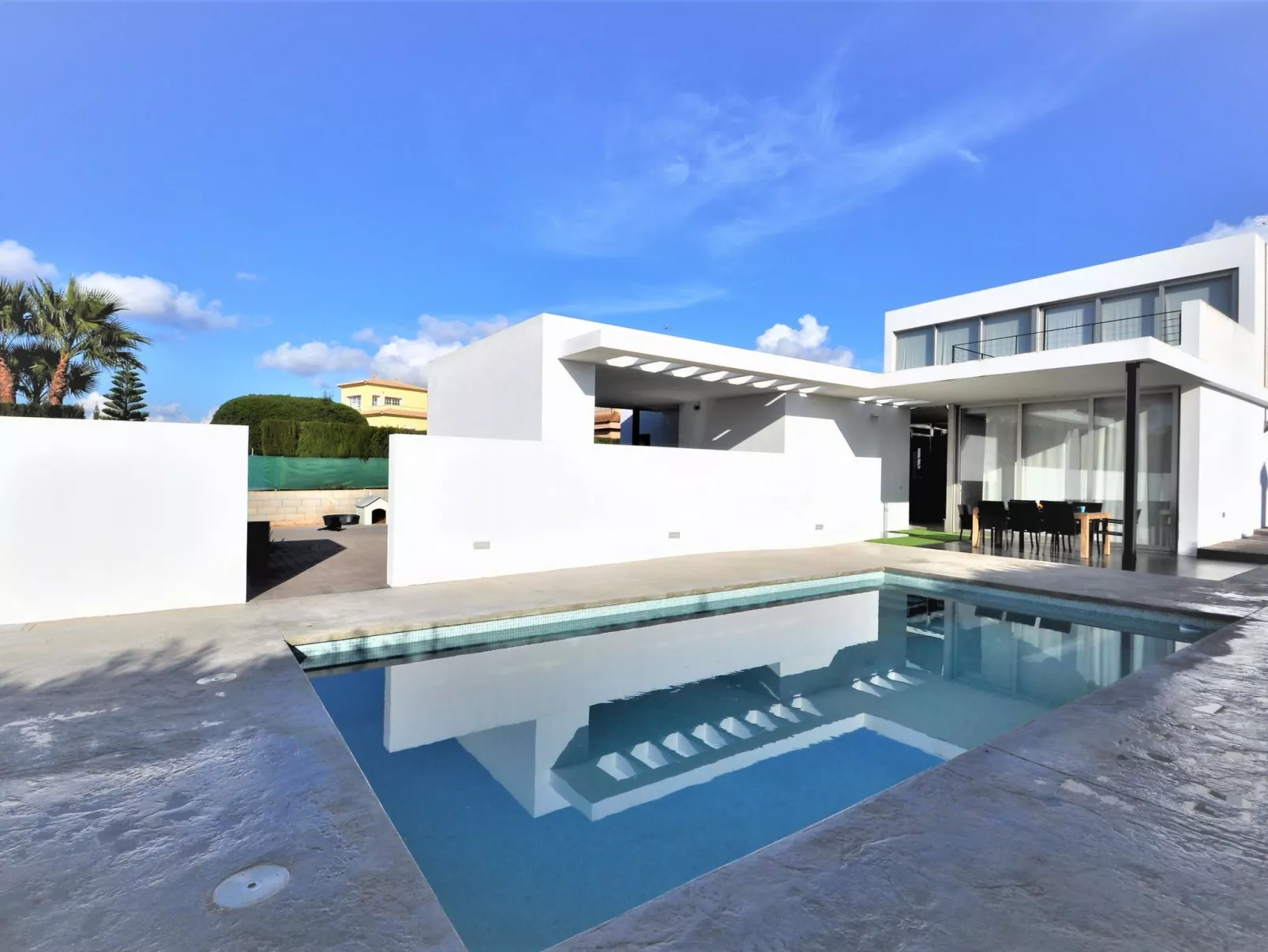 Moderna Villa cerca del golf y con piscina privada, ideal para familias - ofert - Buiten