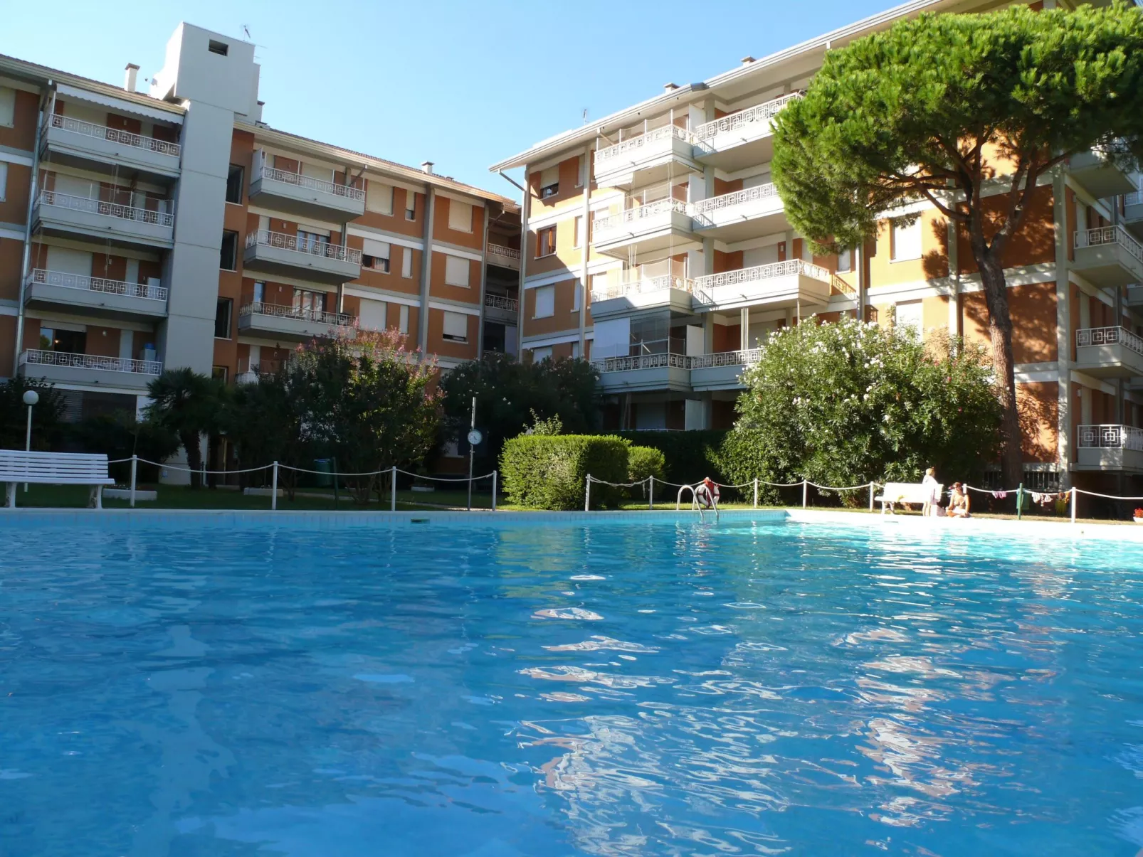 Residence Gardena - Ferienwohnung 11 mit Pool - Buiten