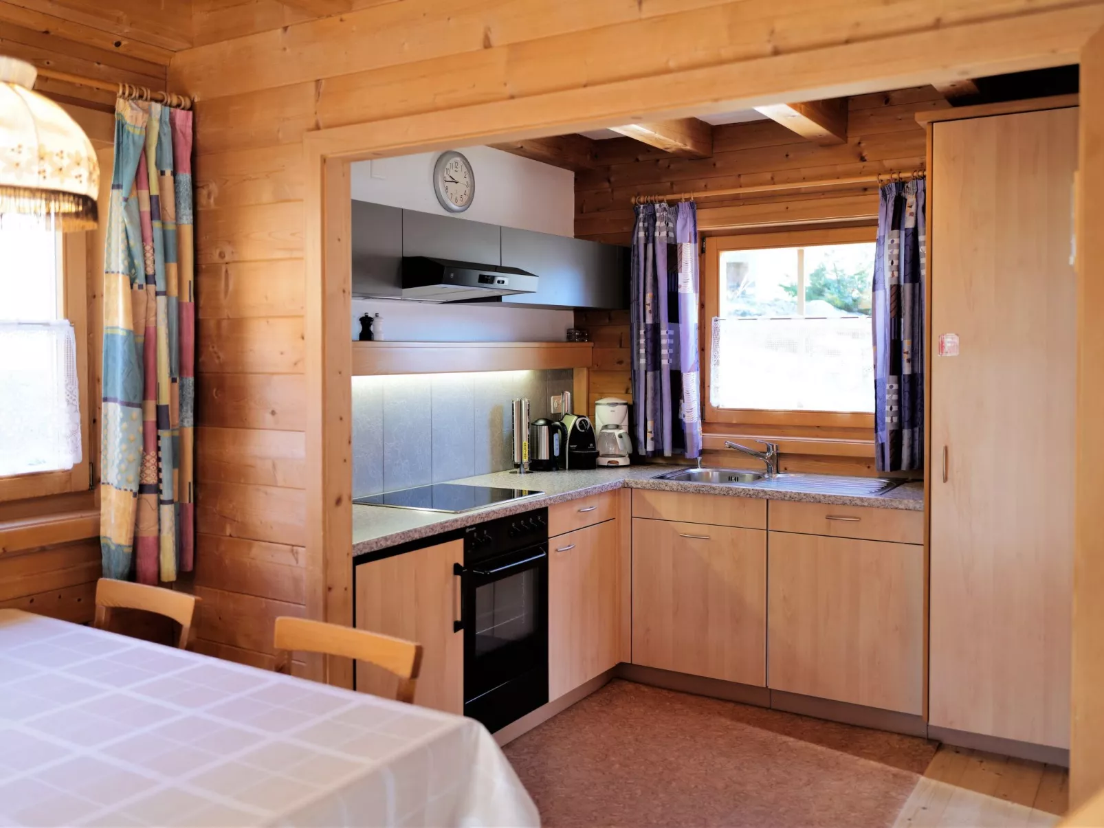 Chalets Trafögl, (Müstair). - Binnen