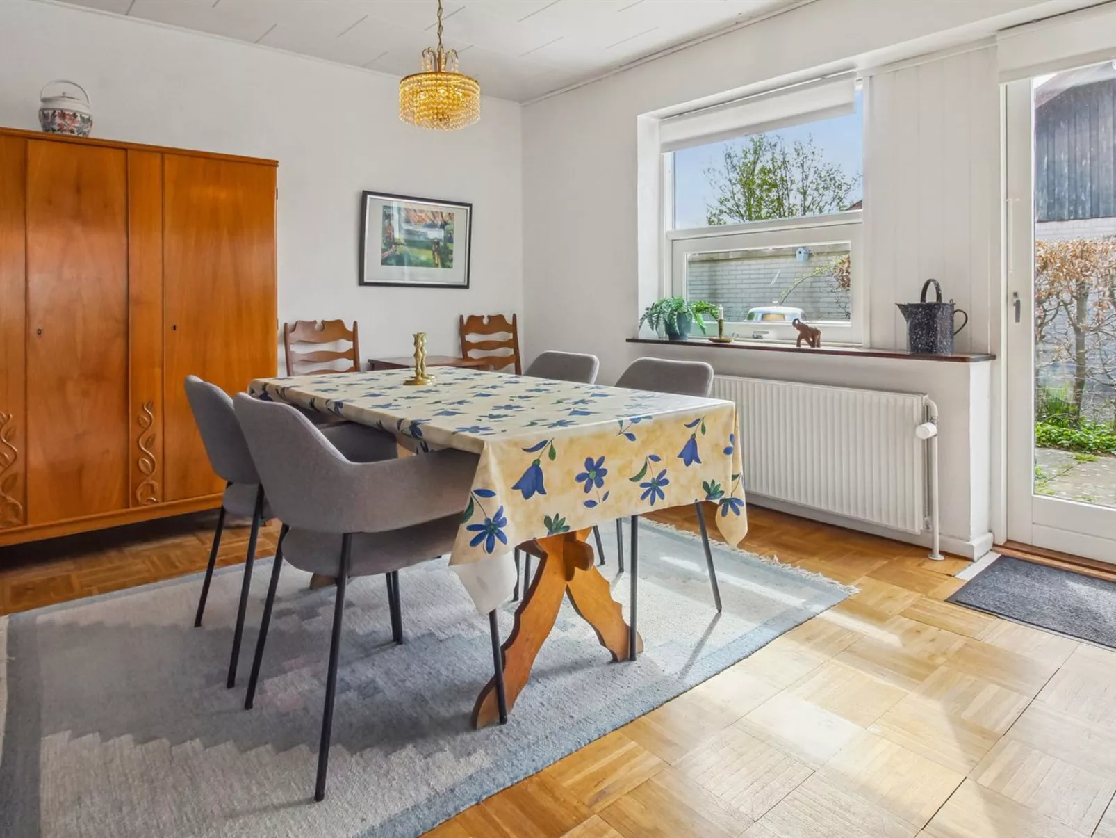 "Magh" - 9.8km from the sea - Binnen