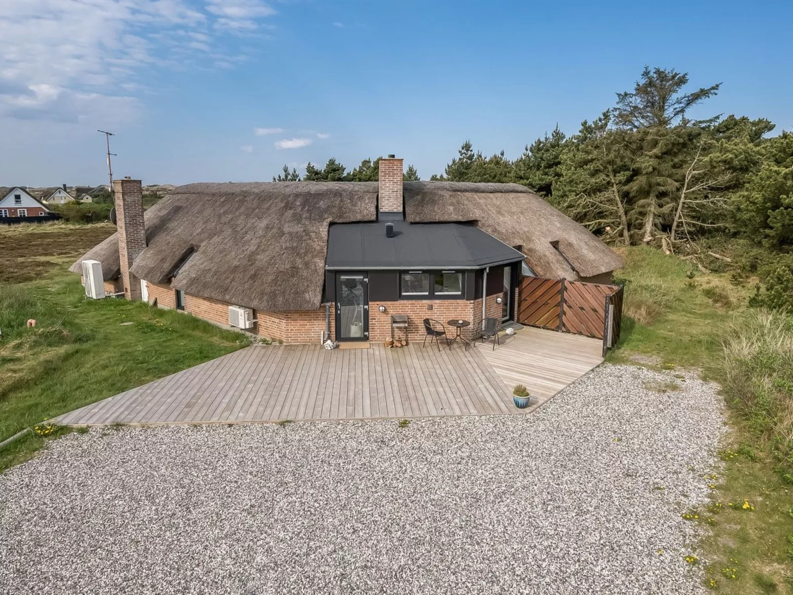 "Kimon" - 750m from the sea - Buiten