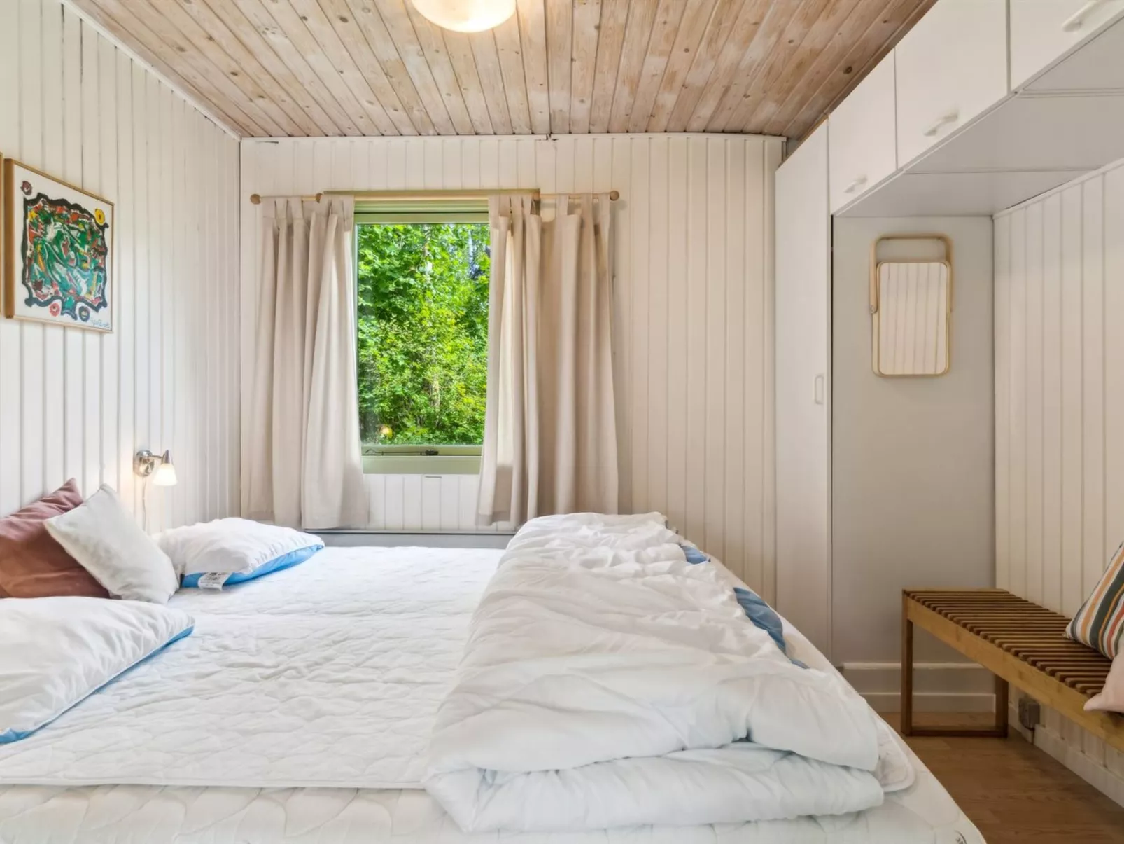 "Lovisa" - 7km from the sea - Binnen
