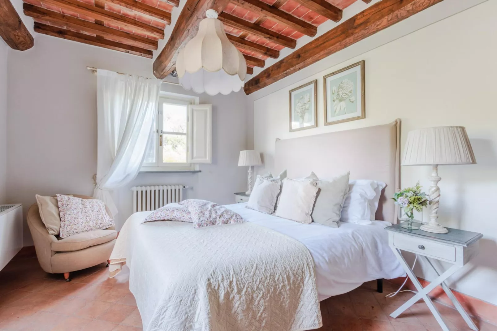 Jacopo Farmhouse Apartment in Wine Resort in Lucca - Slaapkamer