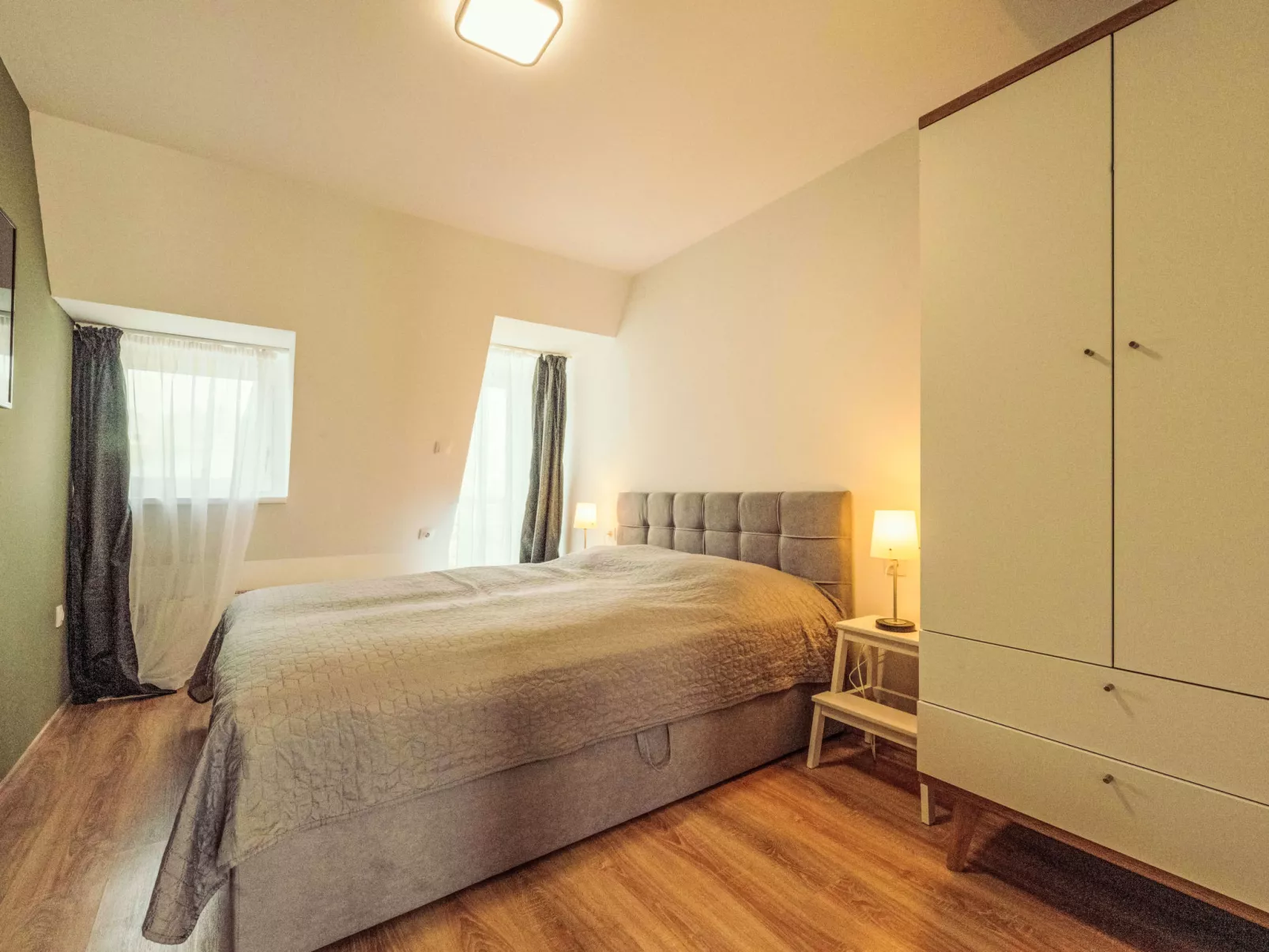 Caesar Apartment mit Terrasse, nahe dem Balaton - Binnen
