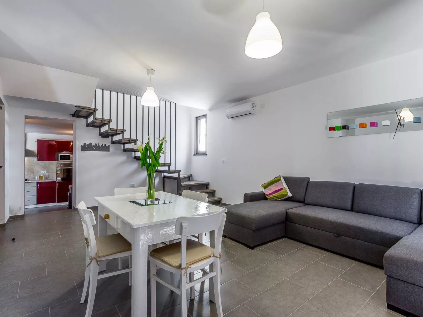House 682 - Binnen