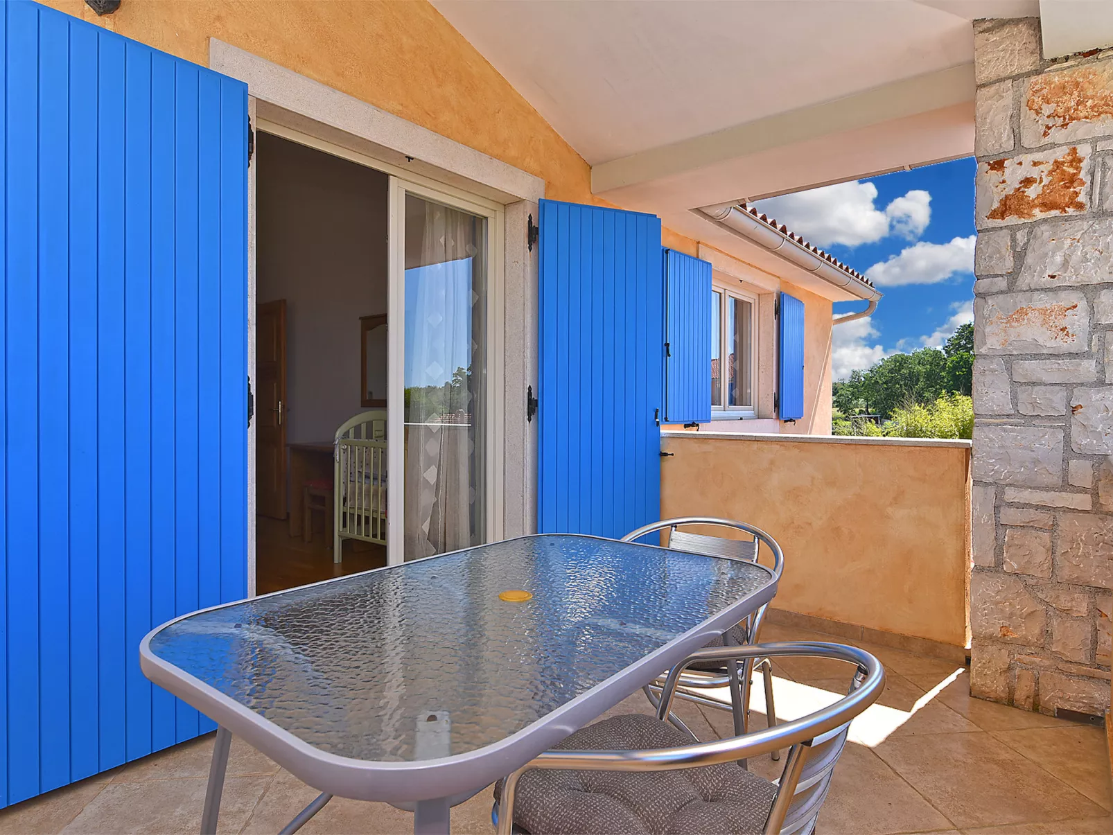 House 2326 - Buiten