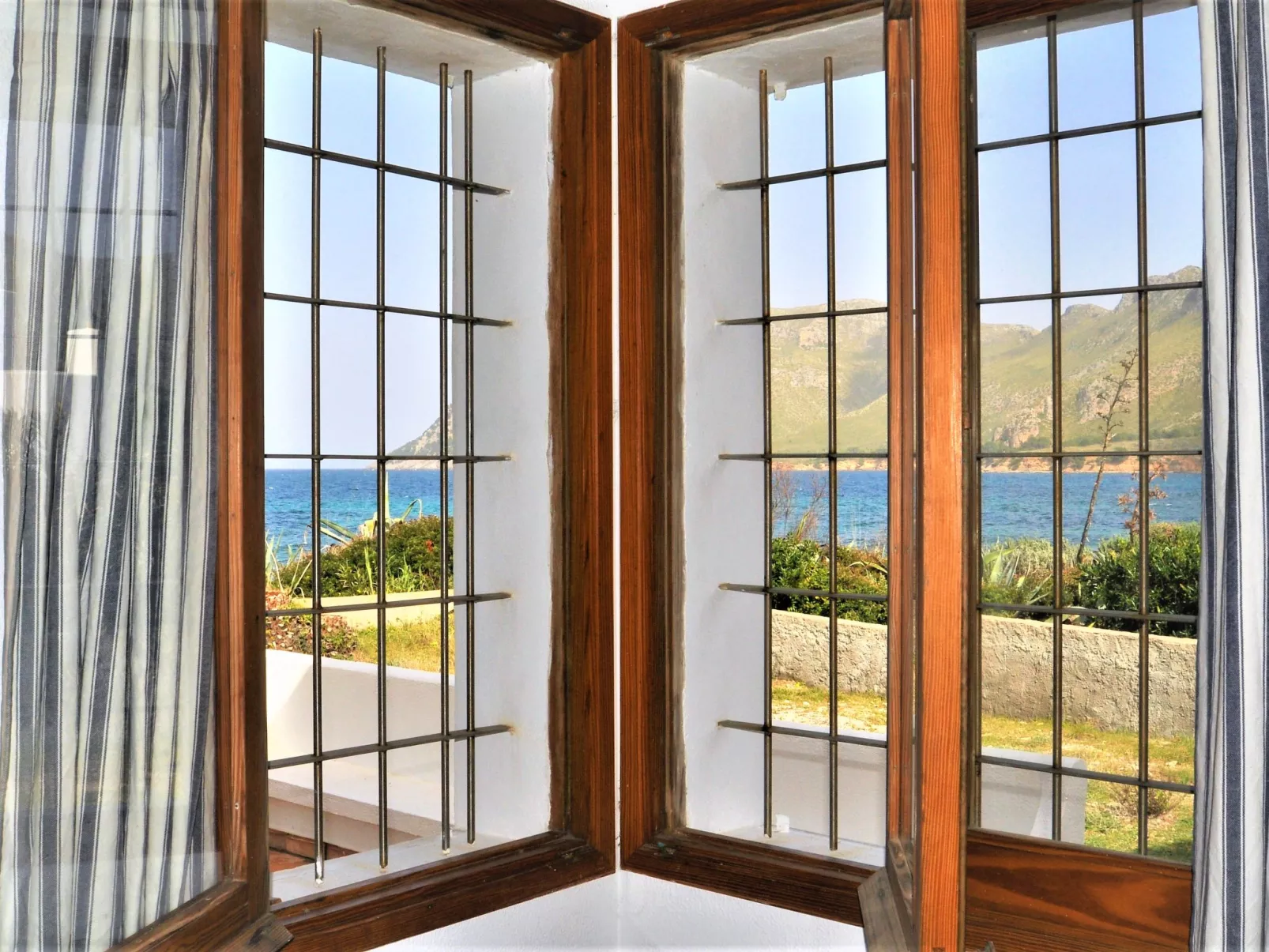 Villa XOROI con Piscina en Betlem (Mallorca) con vistas a la Bahía de Alcudia y - Binnen