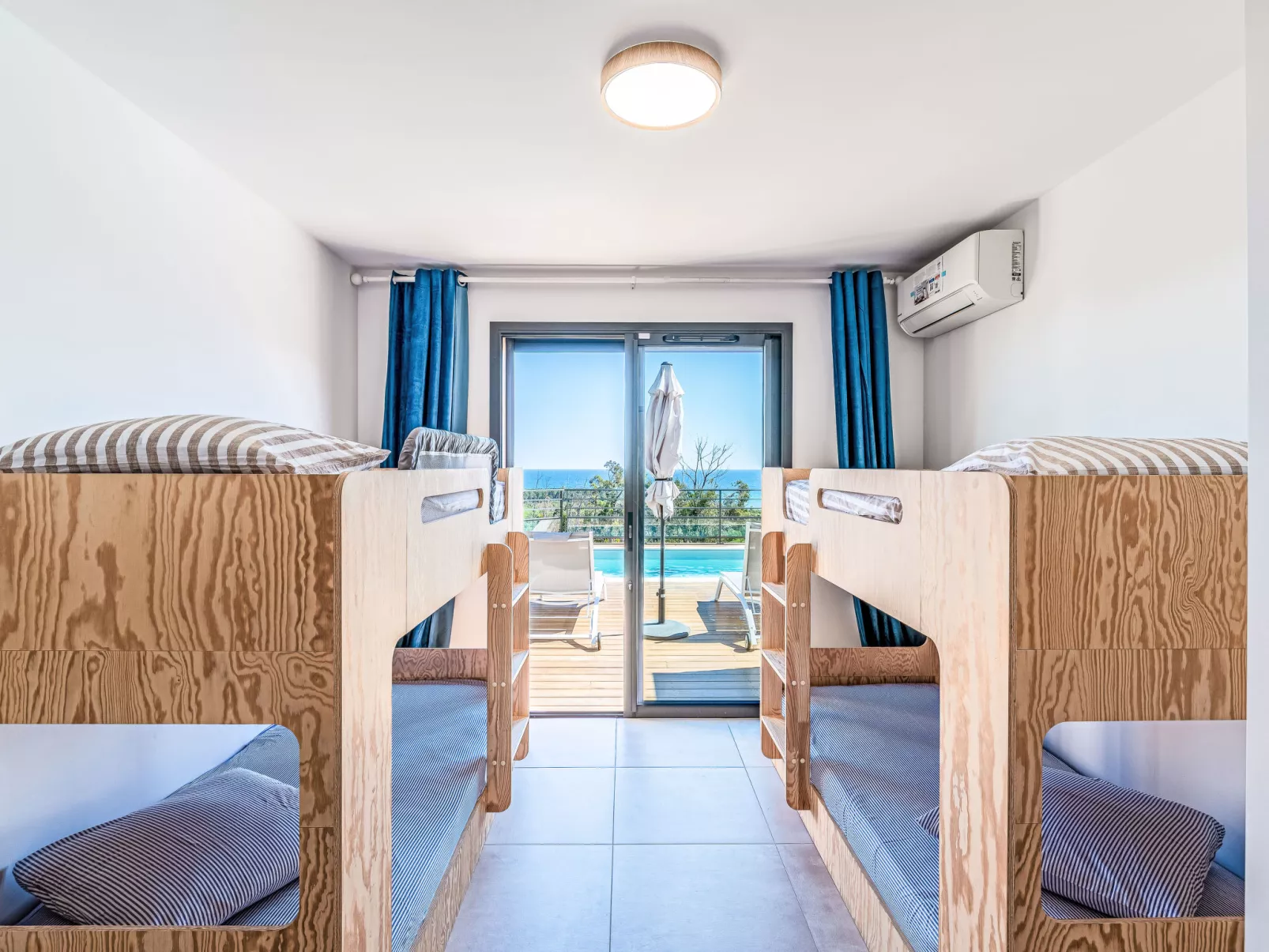 Casa Minà - Binnen