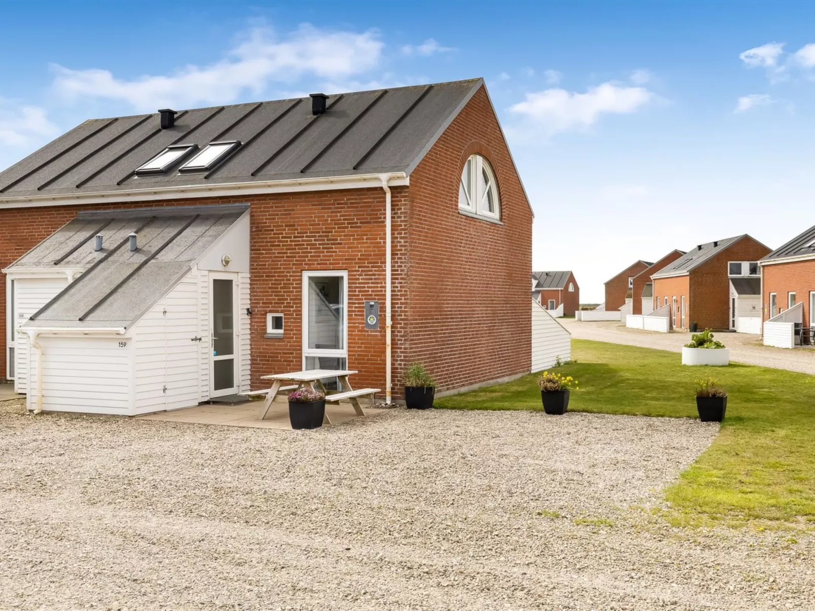 "Ameli" - 2.3km from the sea - Buiten