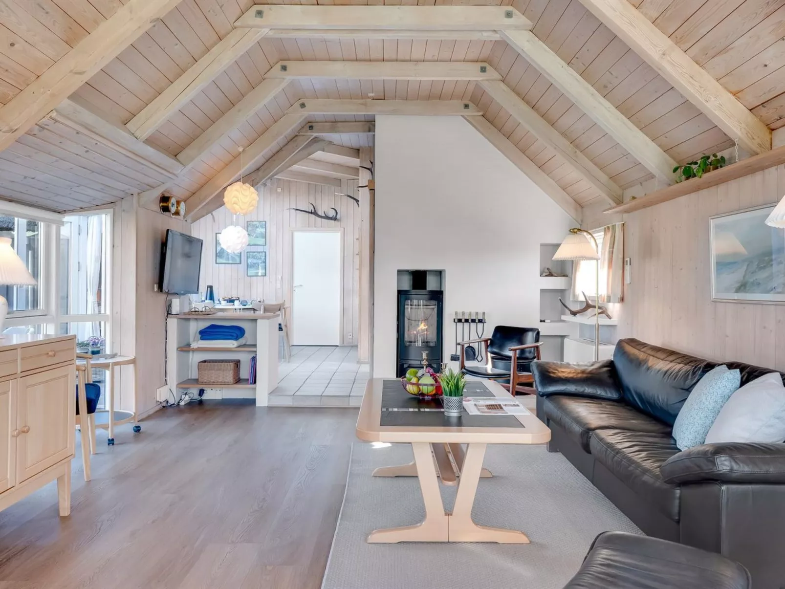 "Ansine" - 1.2km from the sea - Binnen