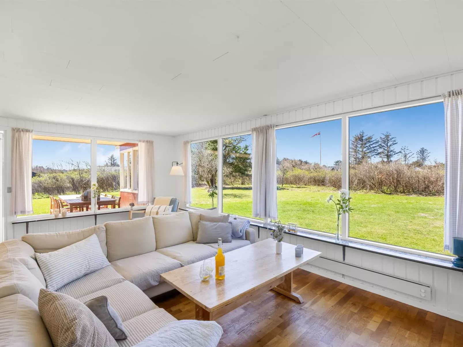 "Toti" - 500m from the sea - Binnen