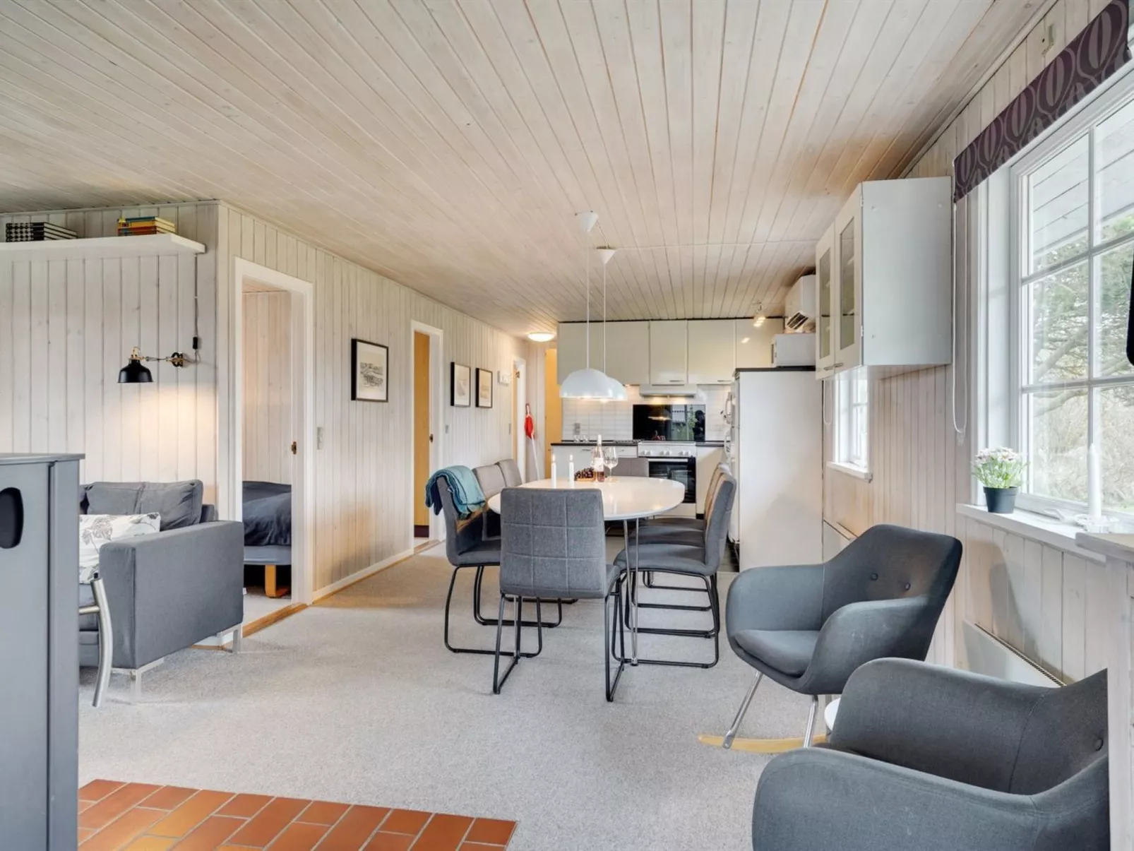 "Maikel" - 900m from the sea - Binnen