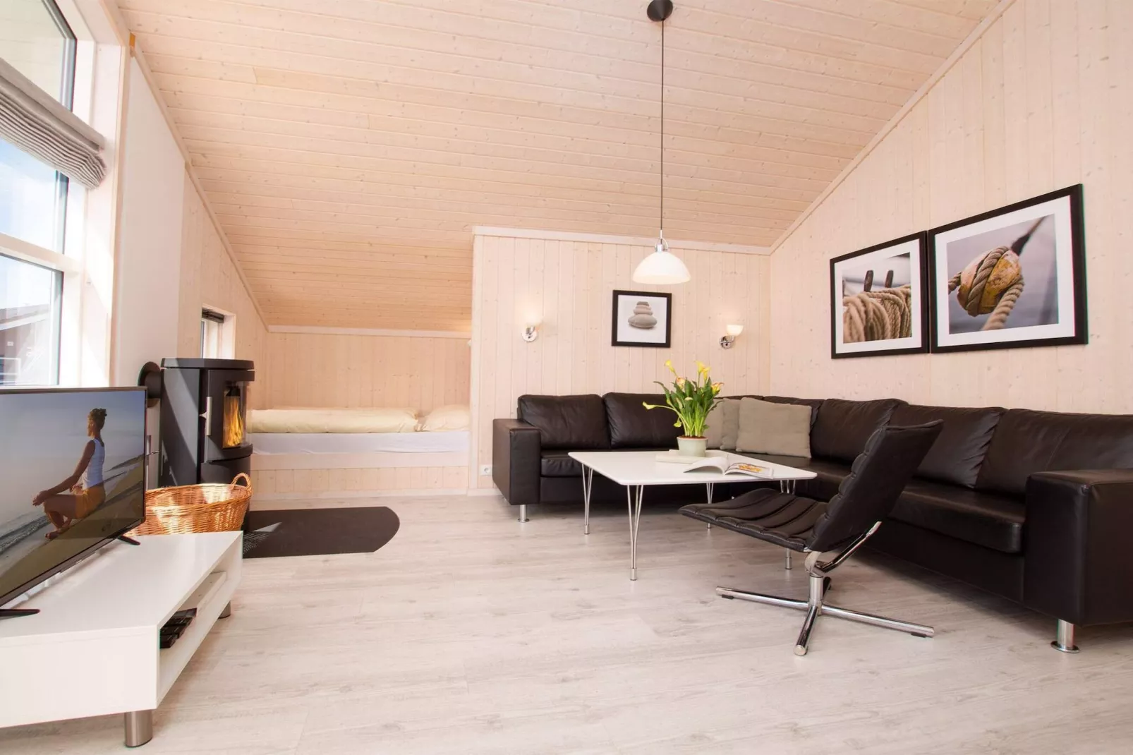 Modern Baltisch toevluchtsoord met privésauna - Binnen