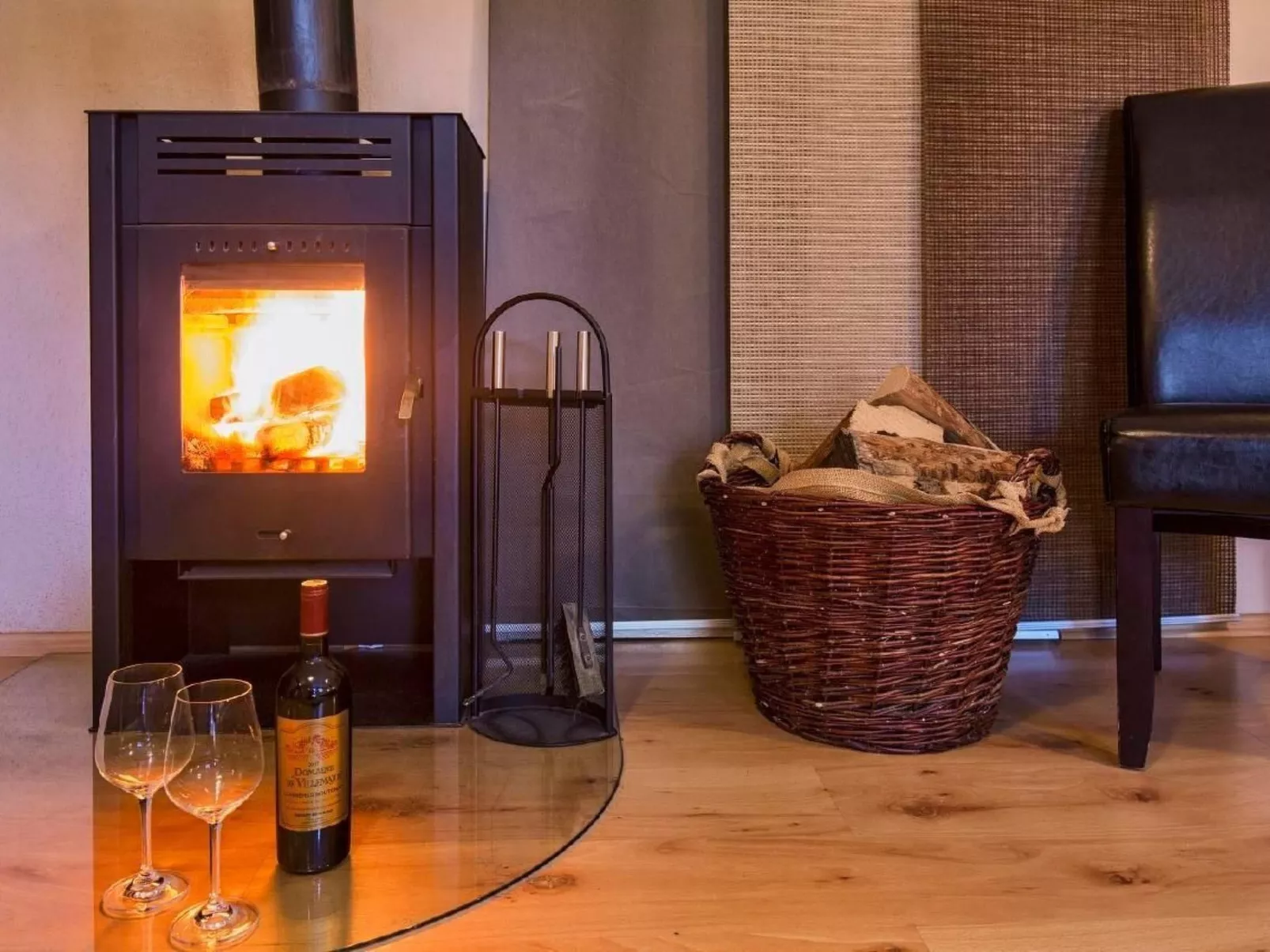 4 Sterne Ferienwohnung mit 3 Schlafzimmern, Nähe Limburg, Rheingau,Taunus, West - Binnen