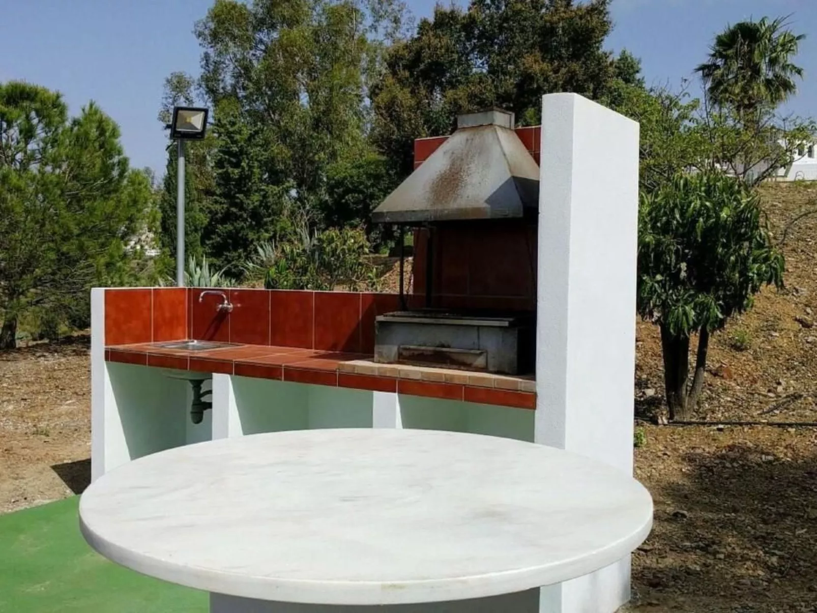 "Jaén" mit Gemeinschaftspool in einem andalusischen "Cortijo" in Chilches - Buiten