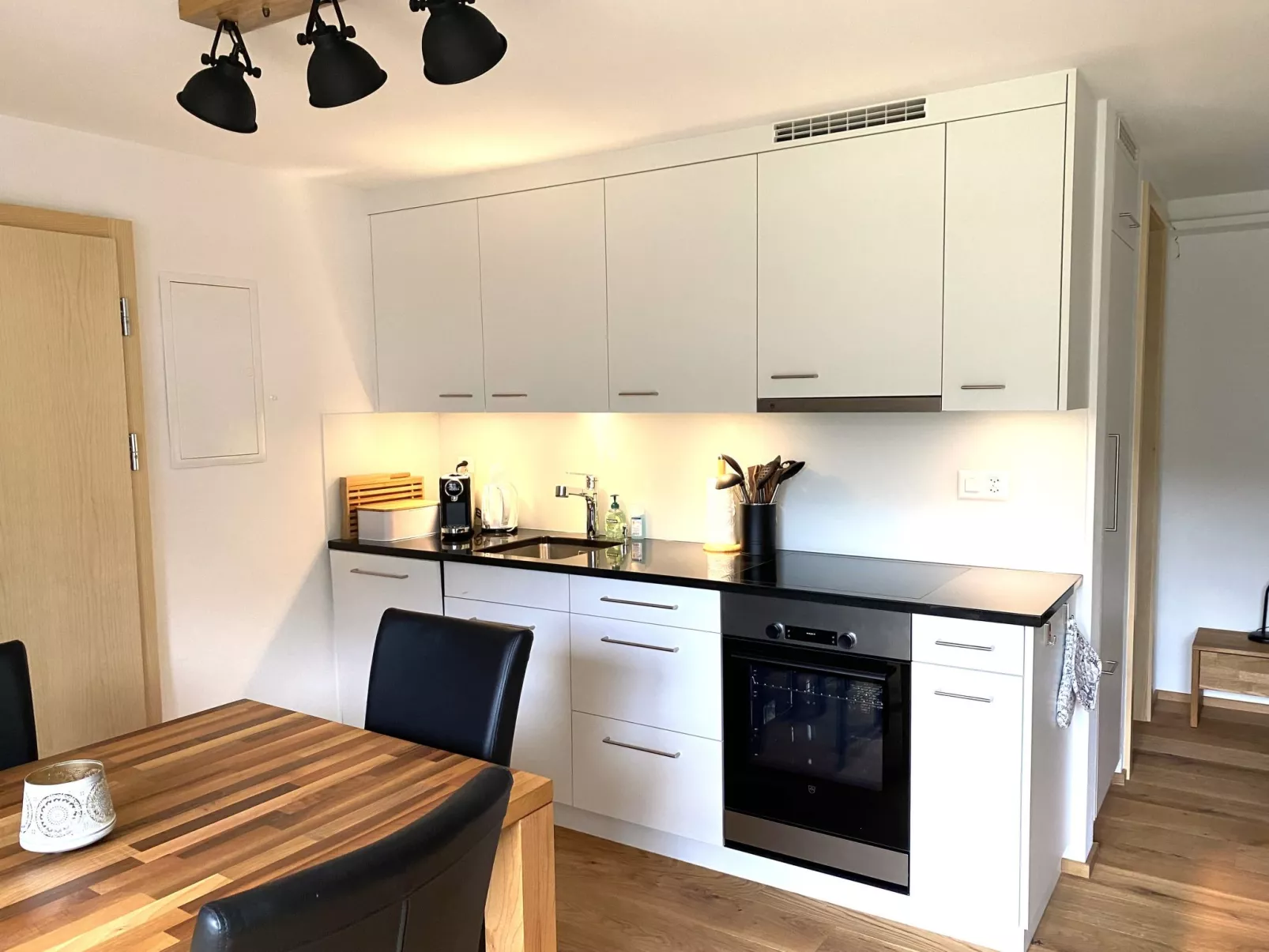 Ferienwohnungen Senda 495D, (Scuol) - Binnen