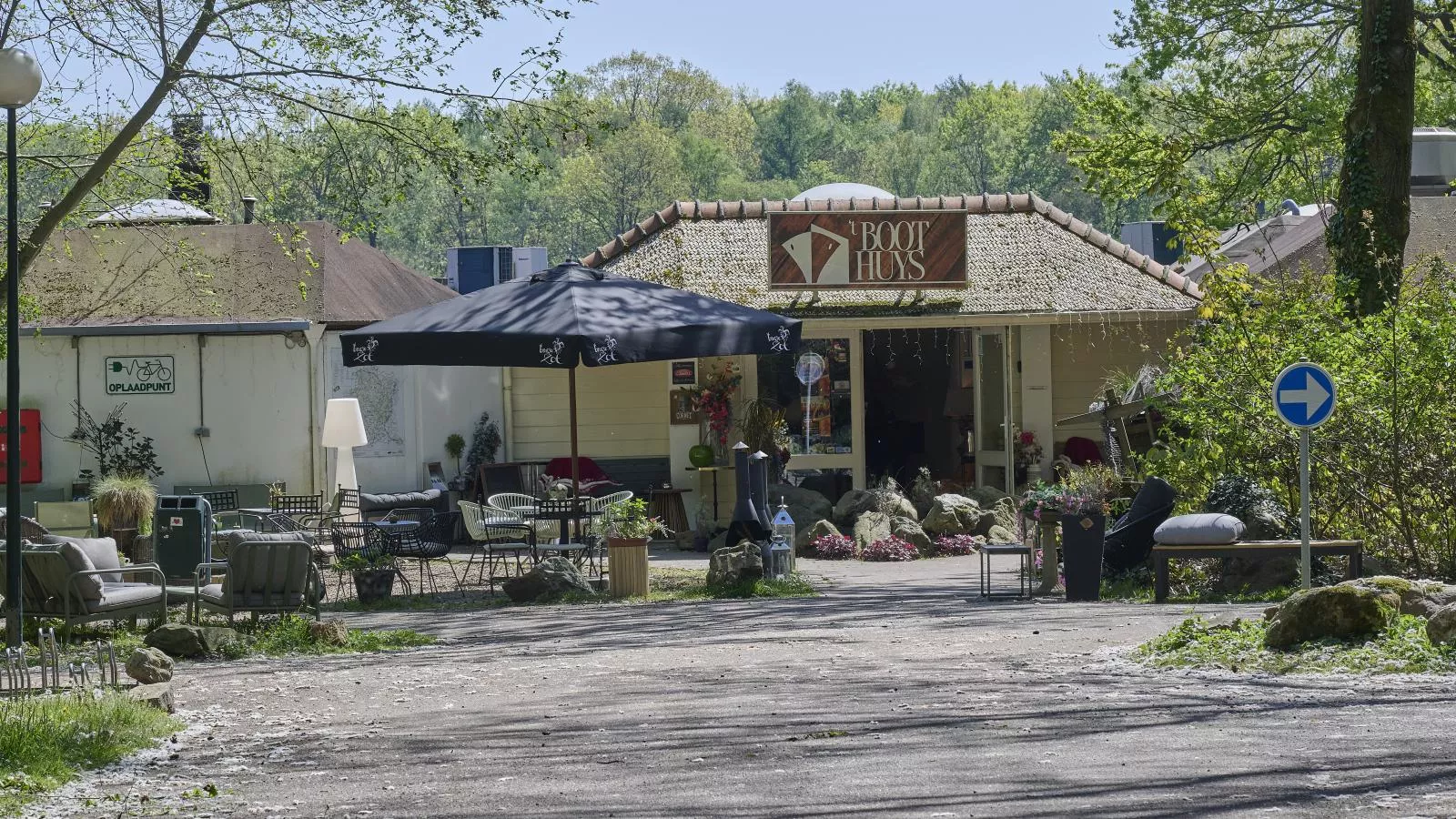 Le Petit Bois - Parkfaciliteiten