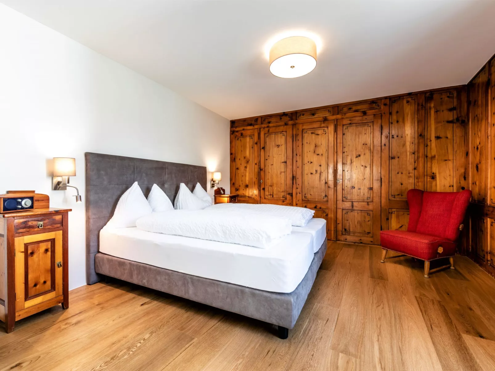 Hotel Münsterhof, (Müstair). - Binnen