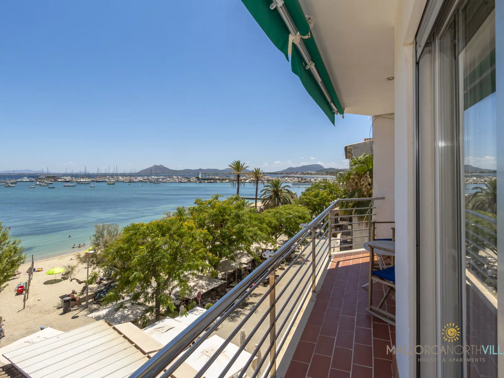 Apartamento Tonia: Cerca del Pine Walk - Buiten