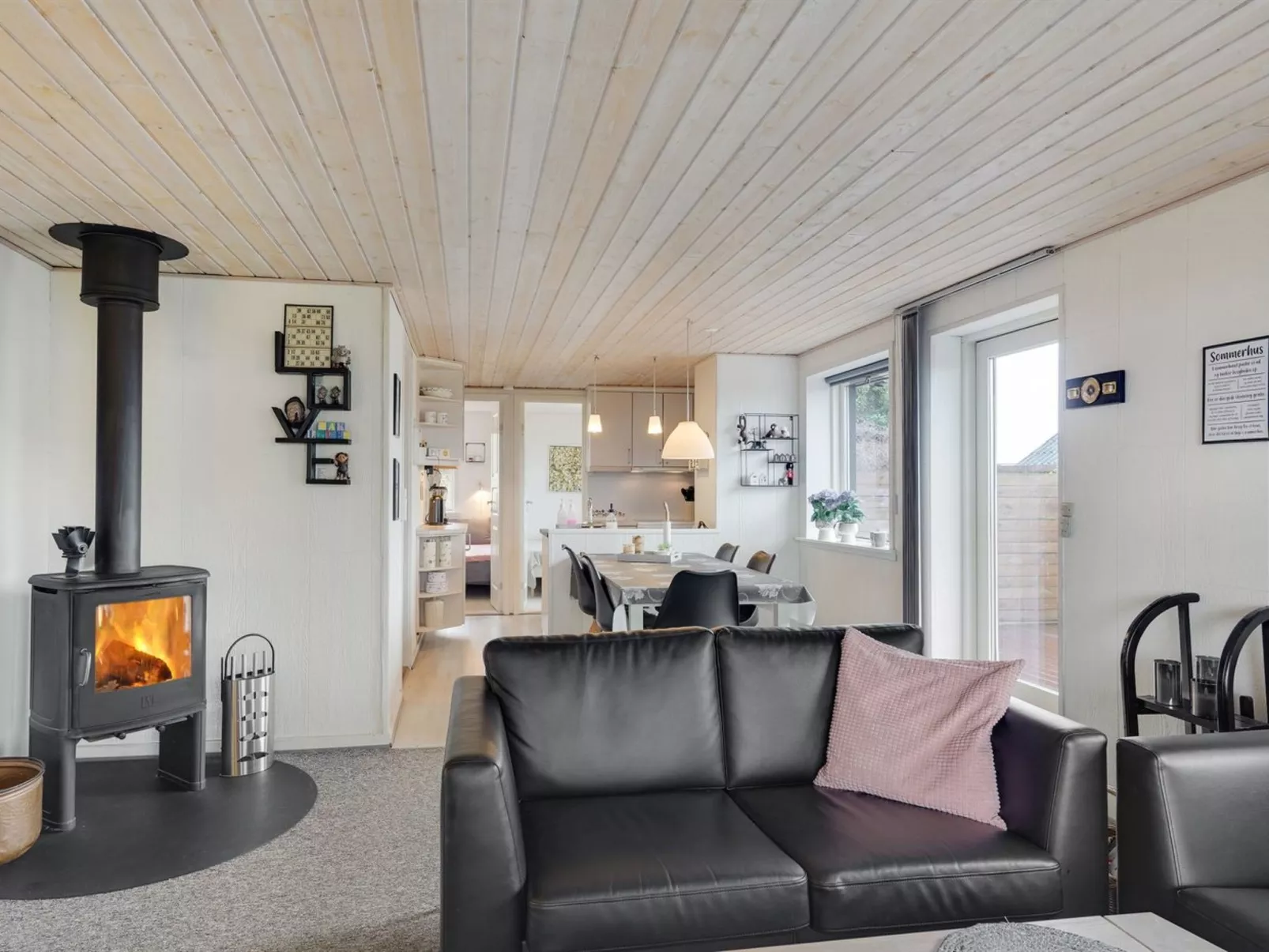 "Gisl" - 400m from the sea - Binnen