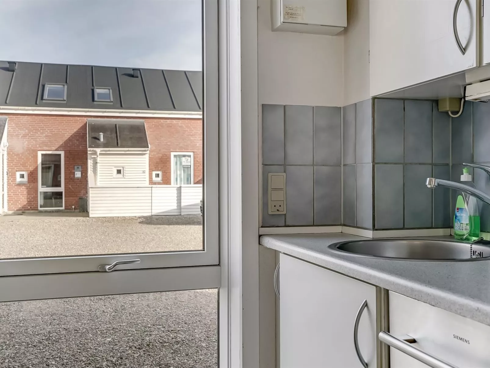 "Palni" - 2.3km from the sea - Binnen