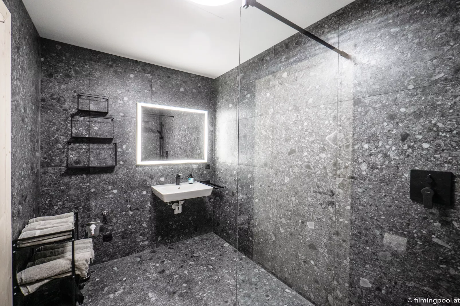 Penthouse in Mieders - Badkamer