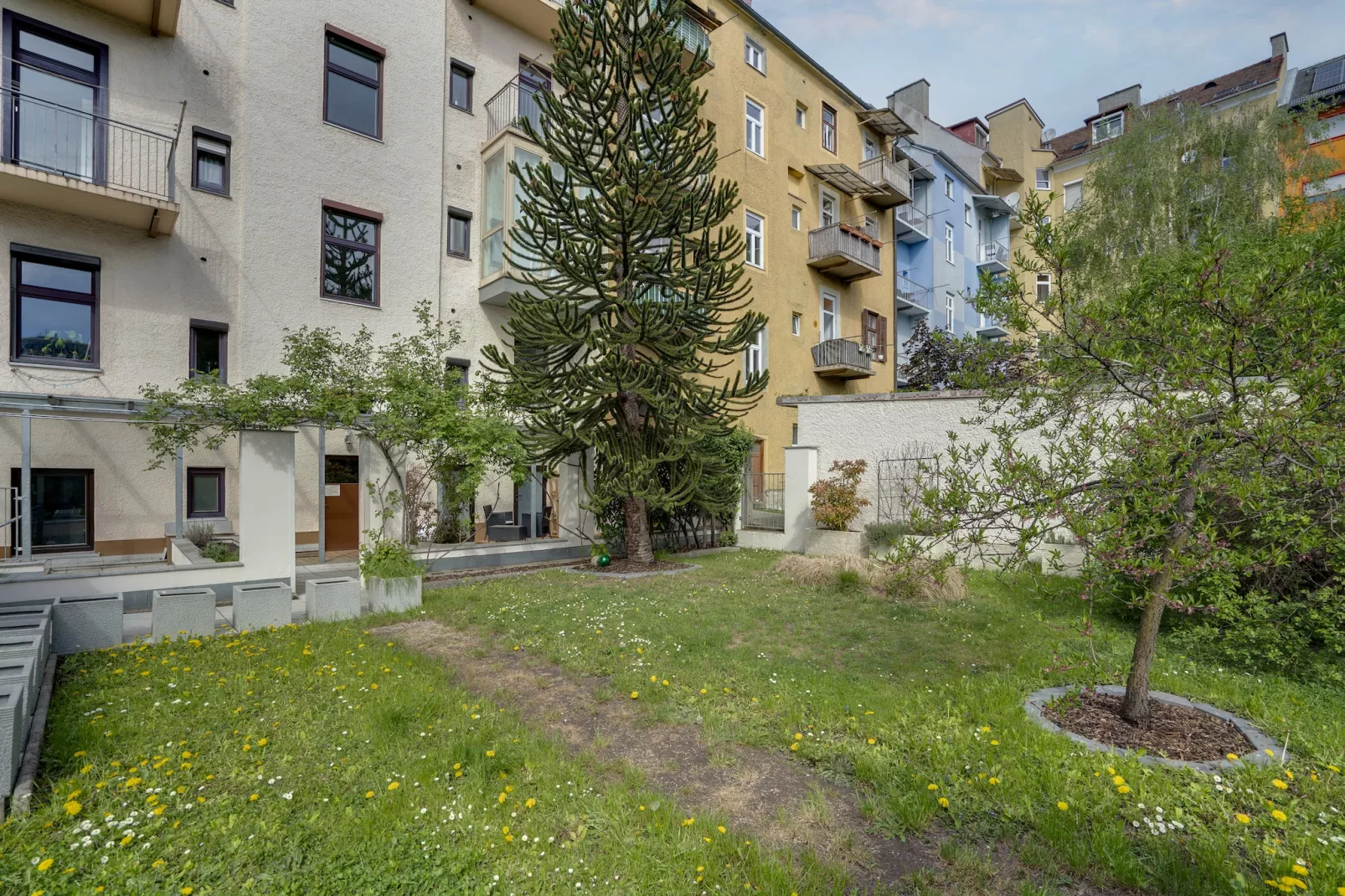 Top 8 Apartment 2P in Graz - Tuinen zomer