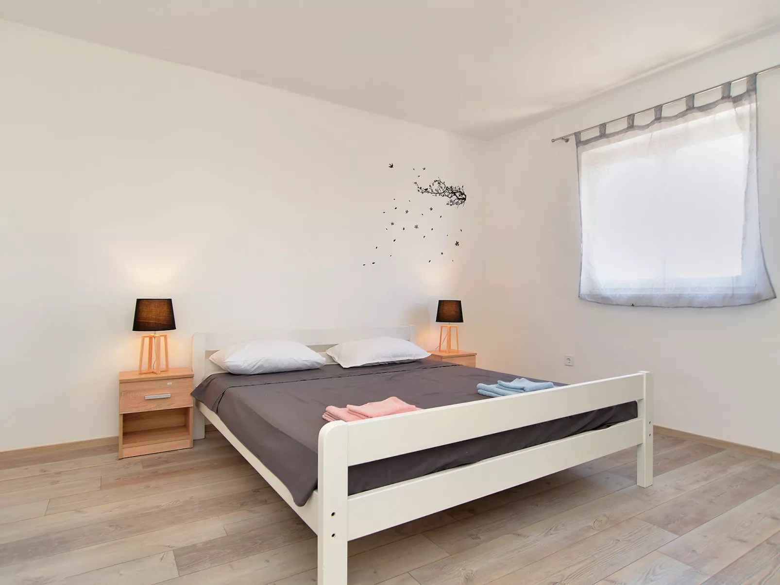 House 2136 - Binnen