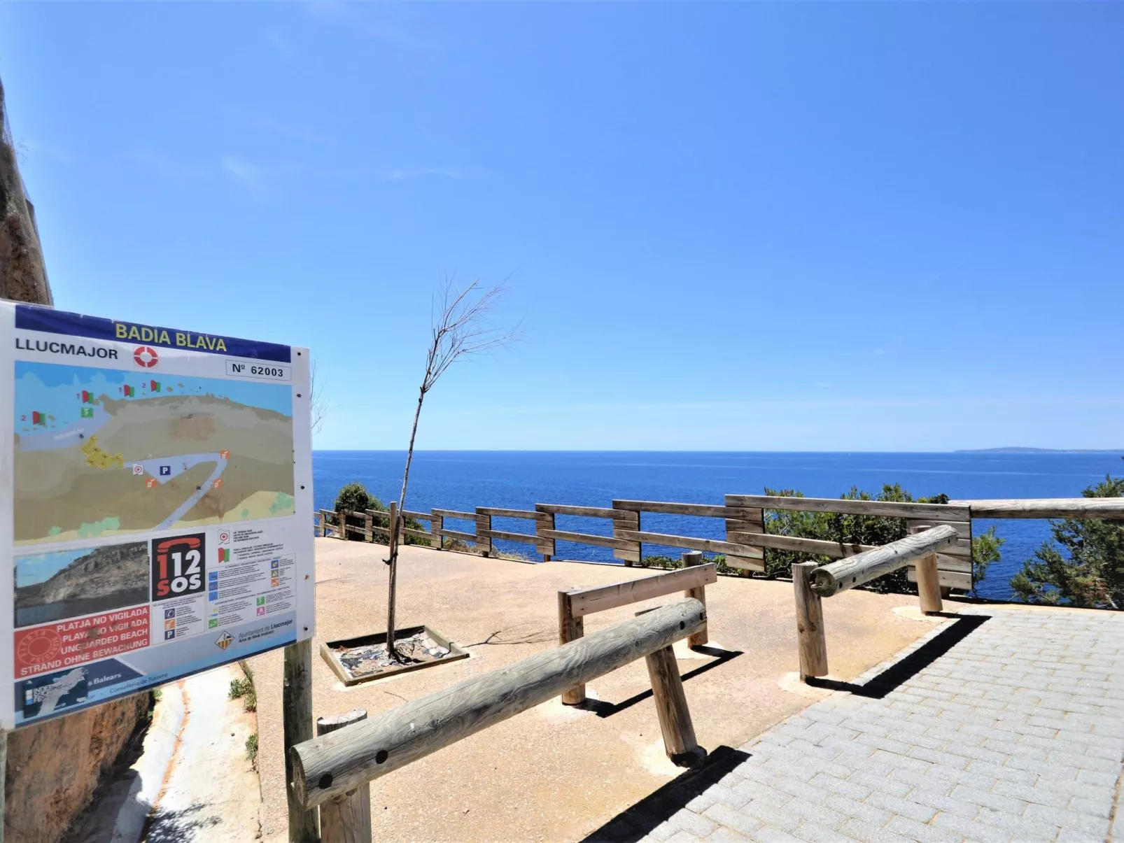 VILLA HUGO Casa en zona residencial tranquila Bahía Grande con Piscina Privada. - Buiten