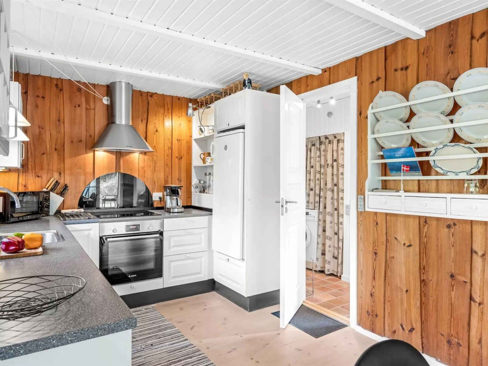 "Dines" - 1km from the sea - Binnen