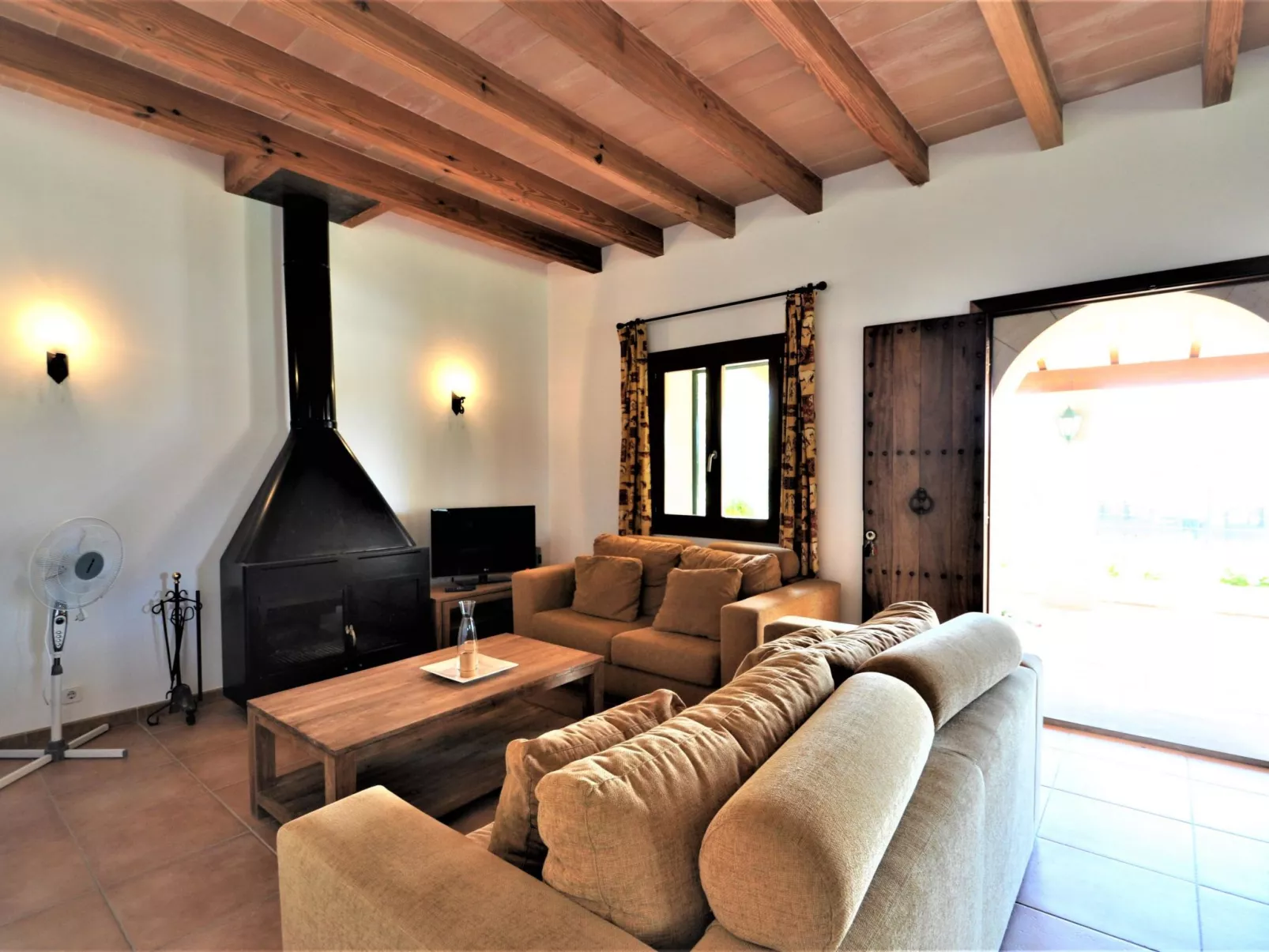 CAS BORRASSOS- Finca con piscina privada a 10 minutos de Palma.. BBQ. Wifi - Wi - Binnen