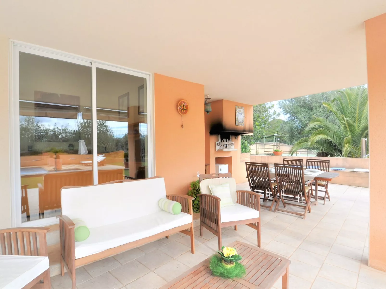 Villa con piscina y pista de tenis privada ideal para familias.  - WiFi Gratis - Buiten