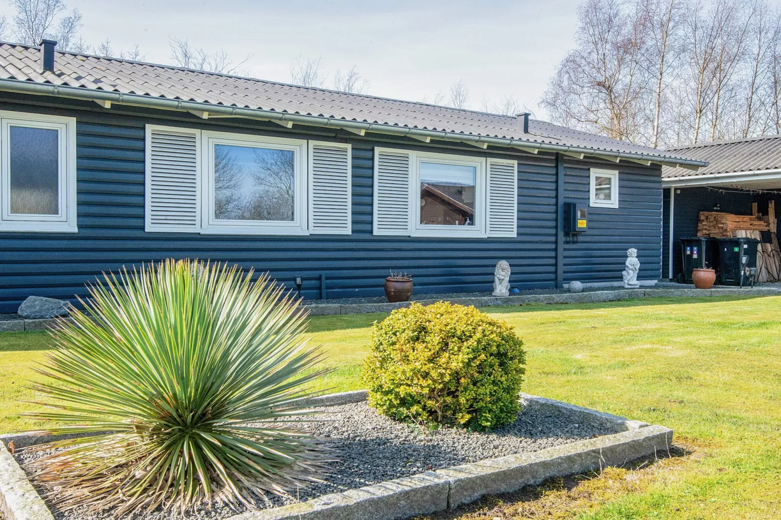 Huis met houtkachel en aanbouw - Uitzicht