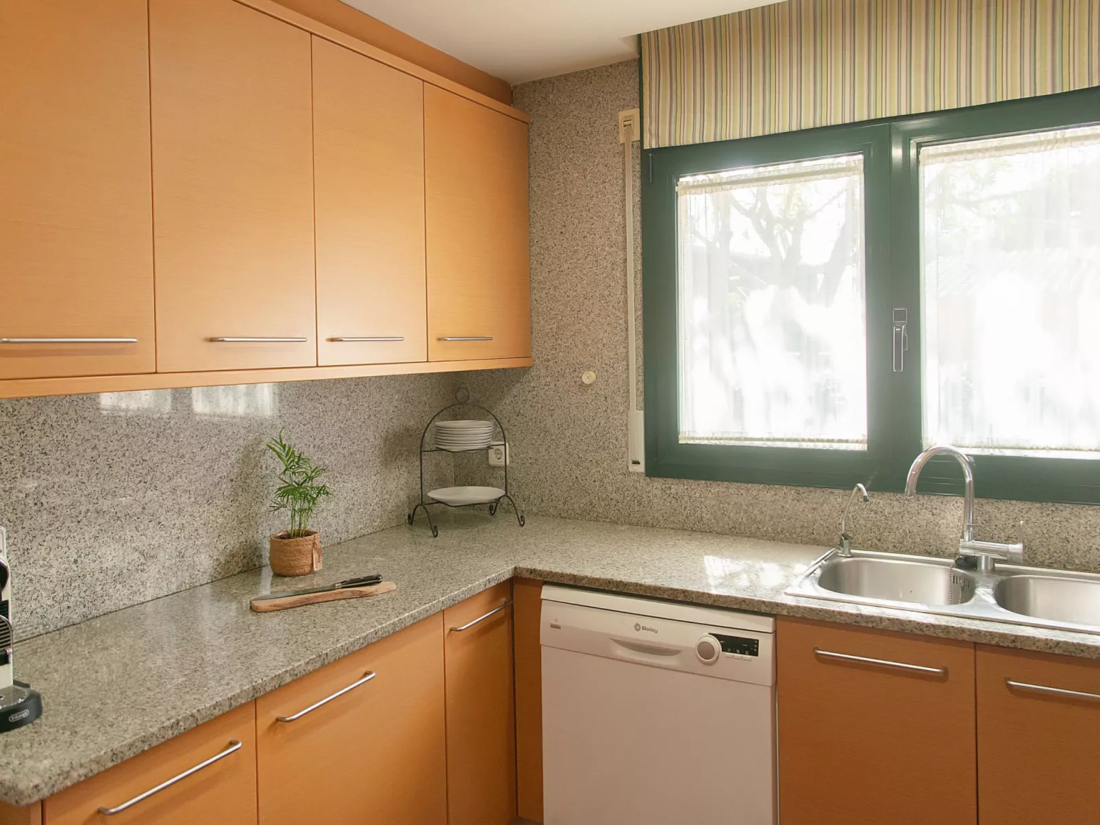 WELCS CASA 231 PDA con piscina - Binnen