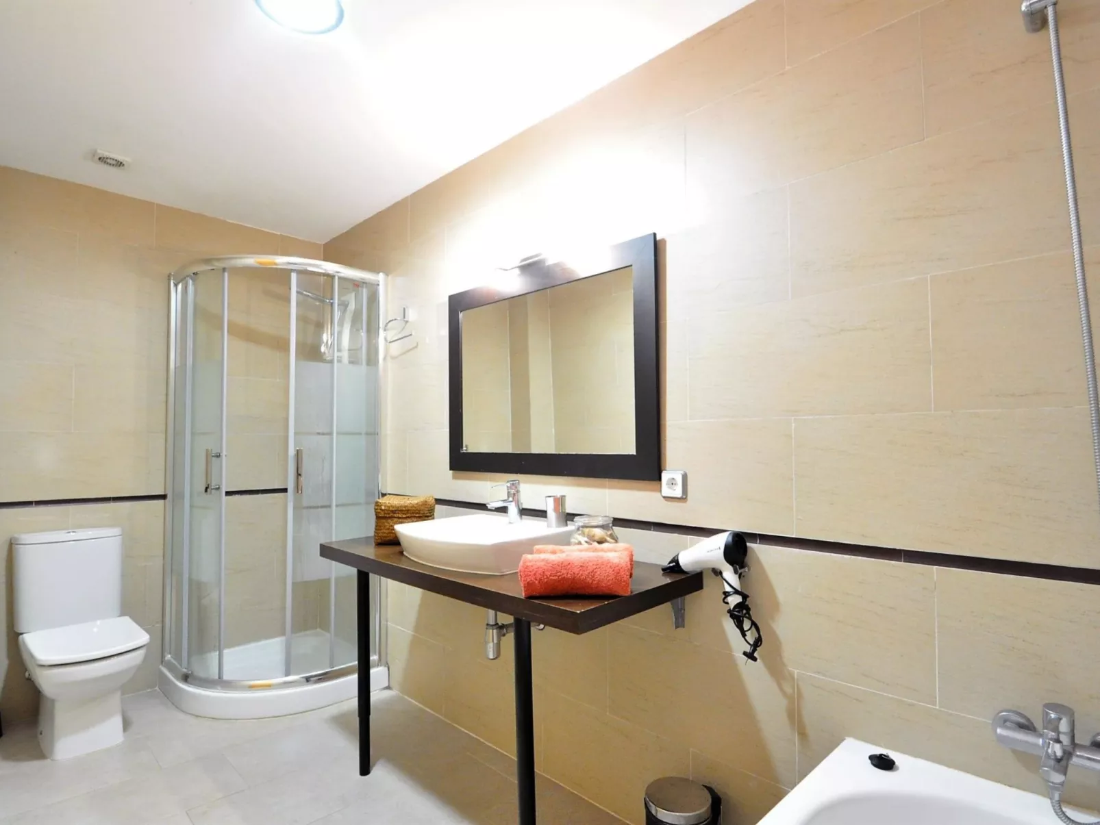 Preciosa villa con vistas al mar, piscina privada, aire acondicionado y wifi id - Binnen