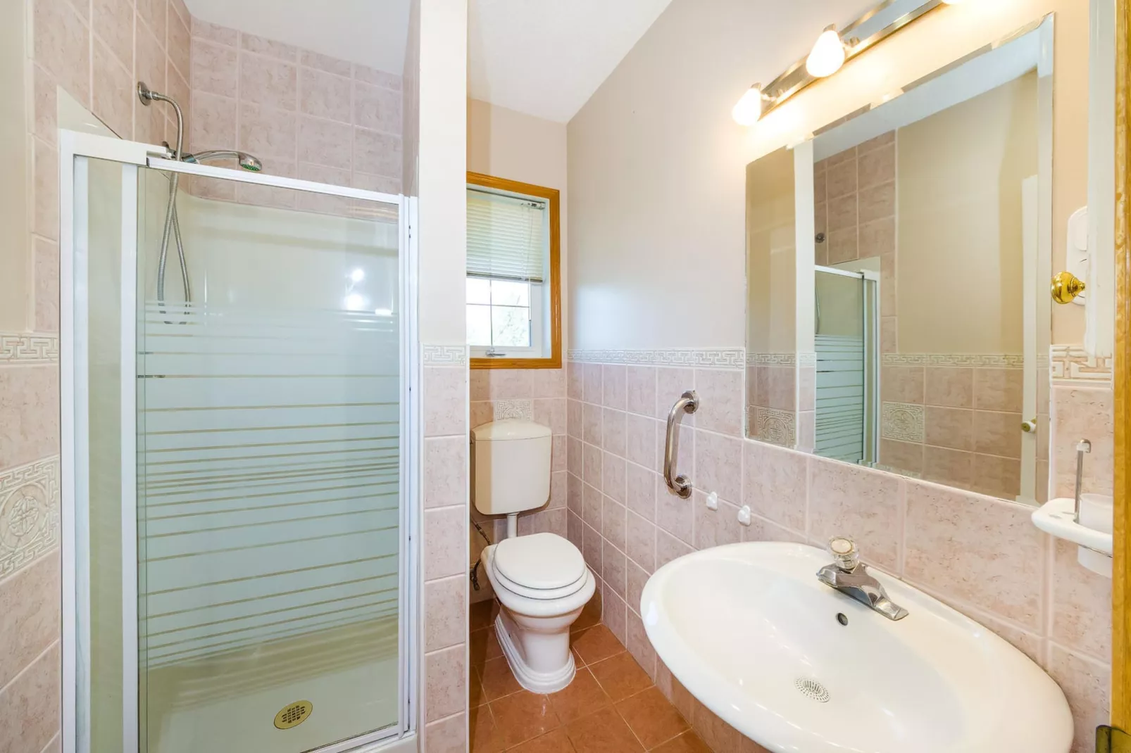Beachfront apartment Mareo 3 - Badkamer