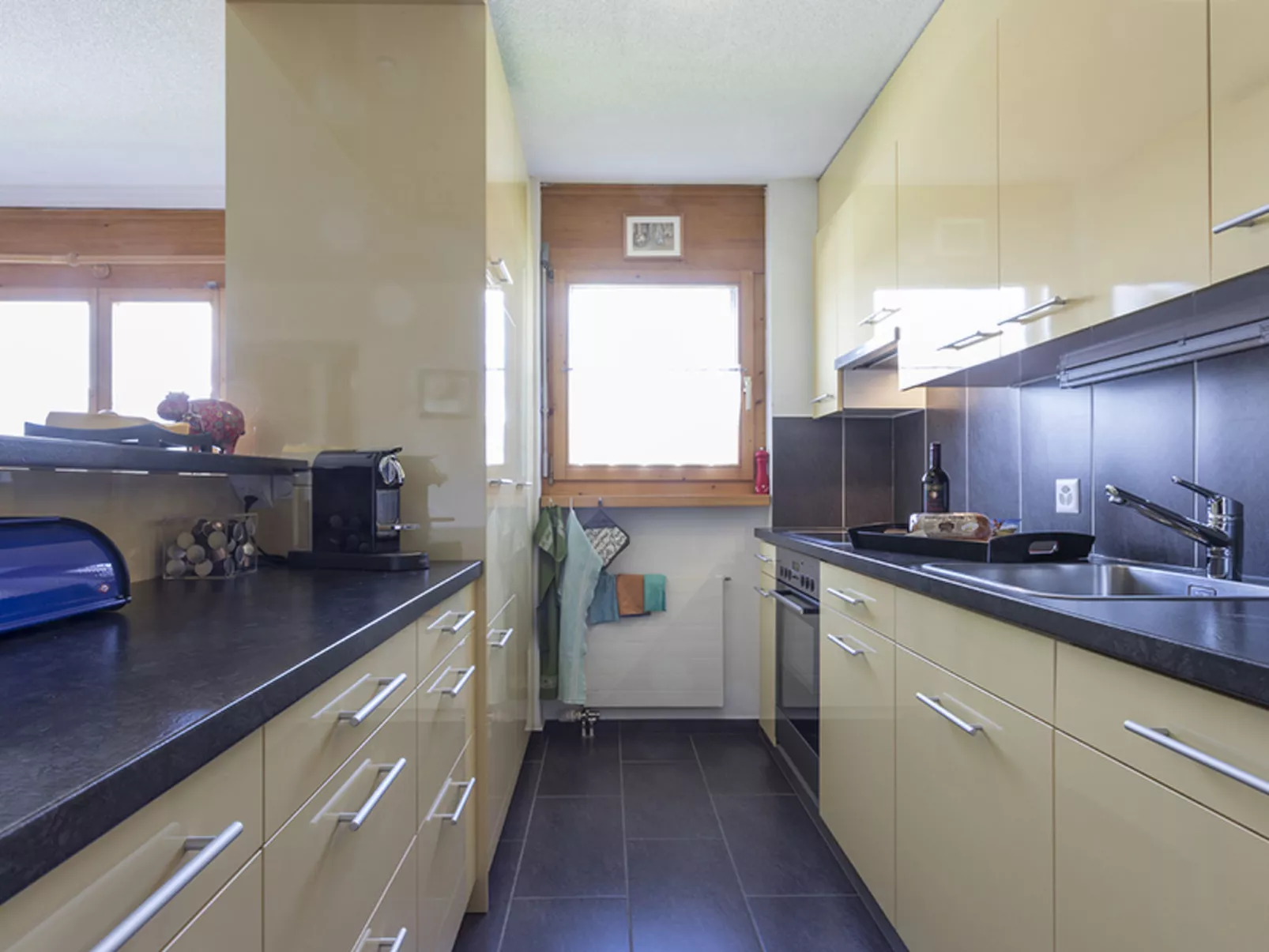 Arnika Kornmayer, Obersaxen-Affeier, (Obersaxen). - Binnen