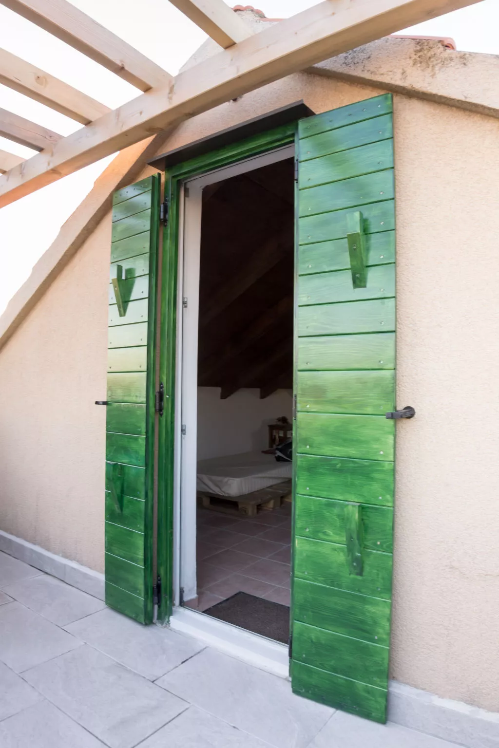 House Rea - Buiten