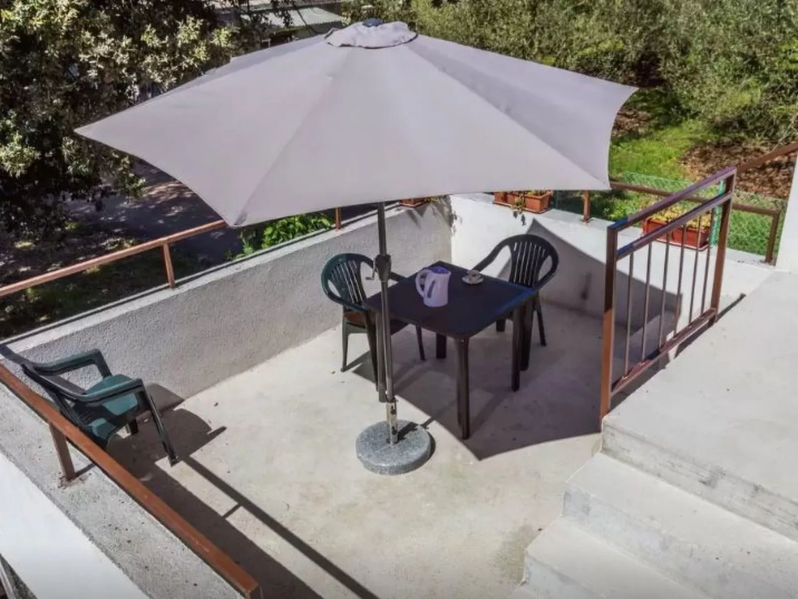 Modernes Appartement mit Terrasse - Image-tags.info