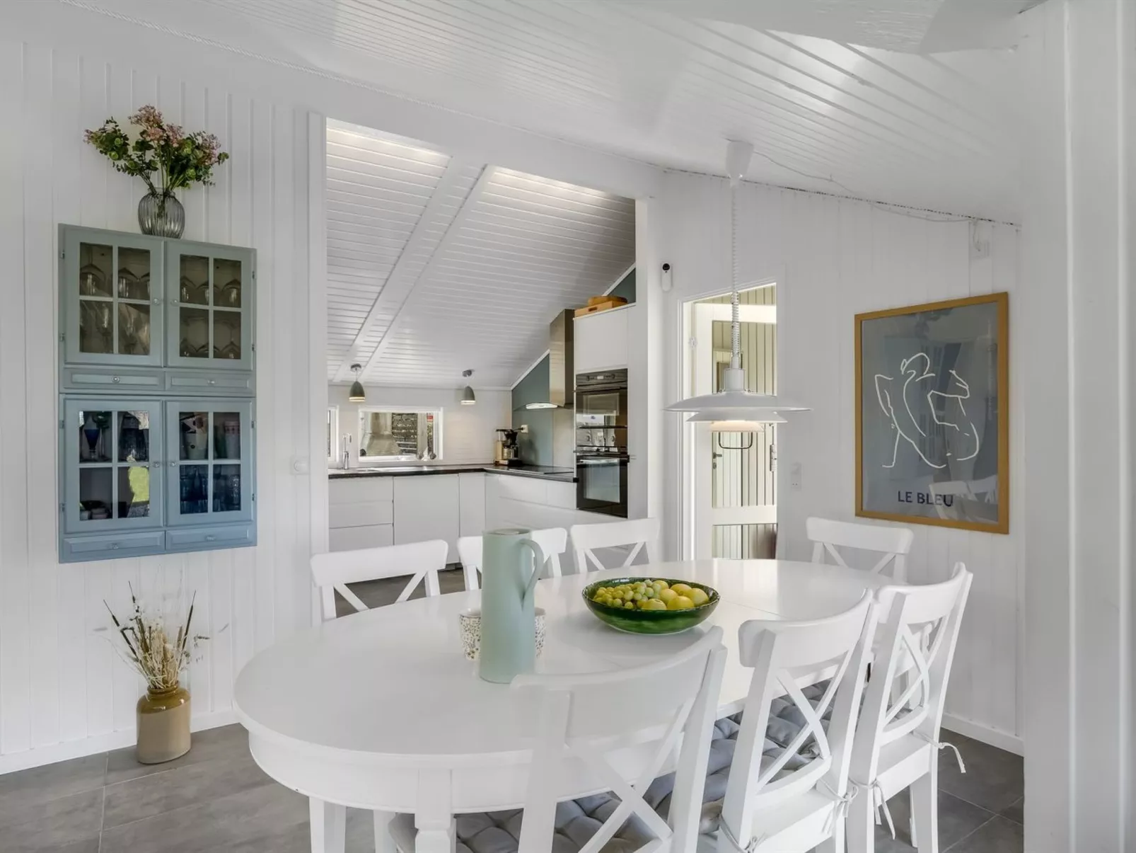 "Halona" - 400m from the sea - Binnen